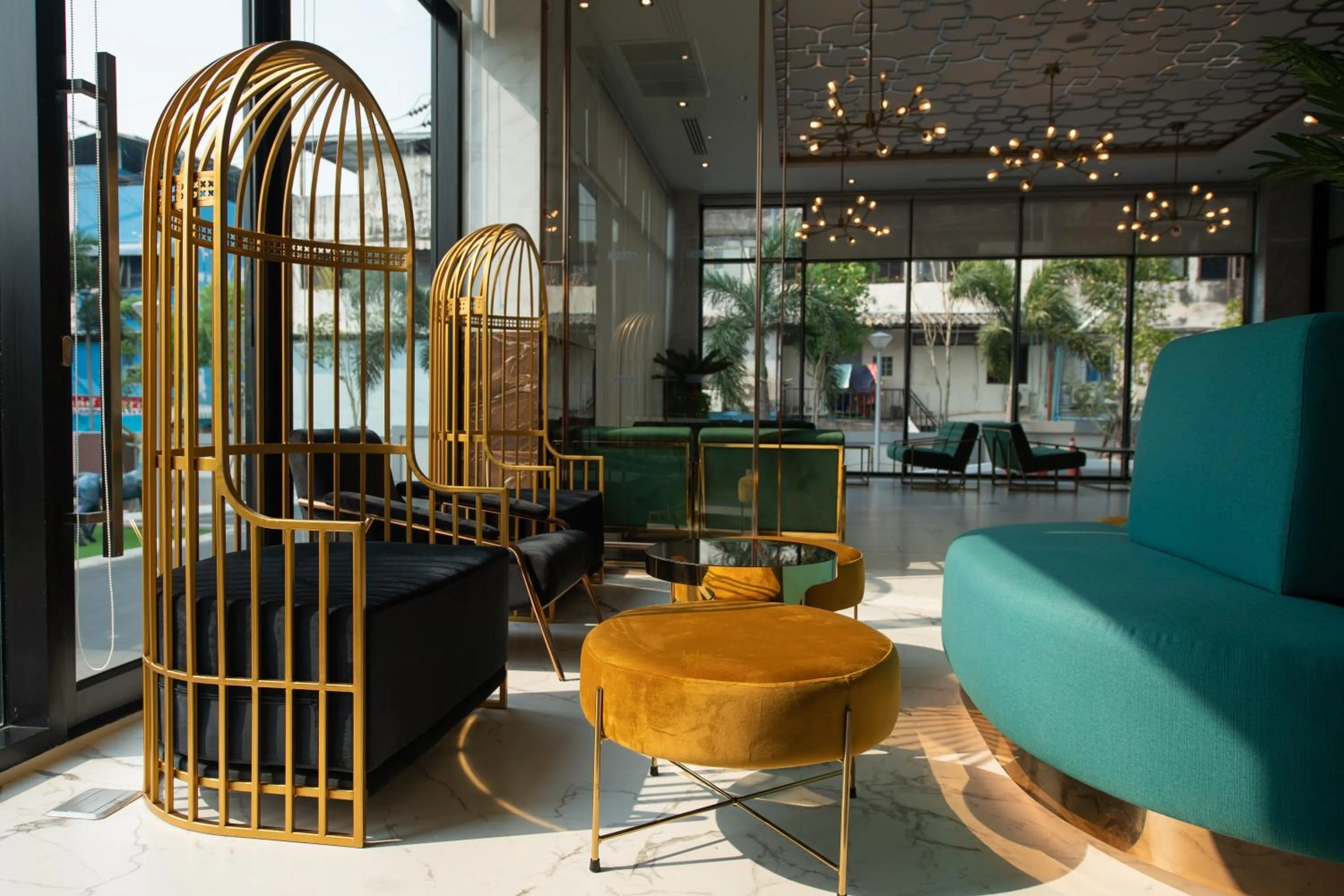 Lobby or reception in Pattaya Discovery Beach Hotel - SHA Extra Plus