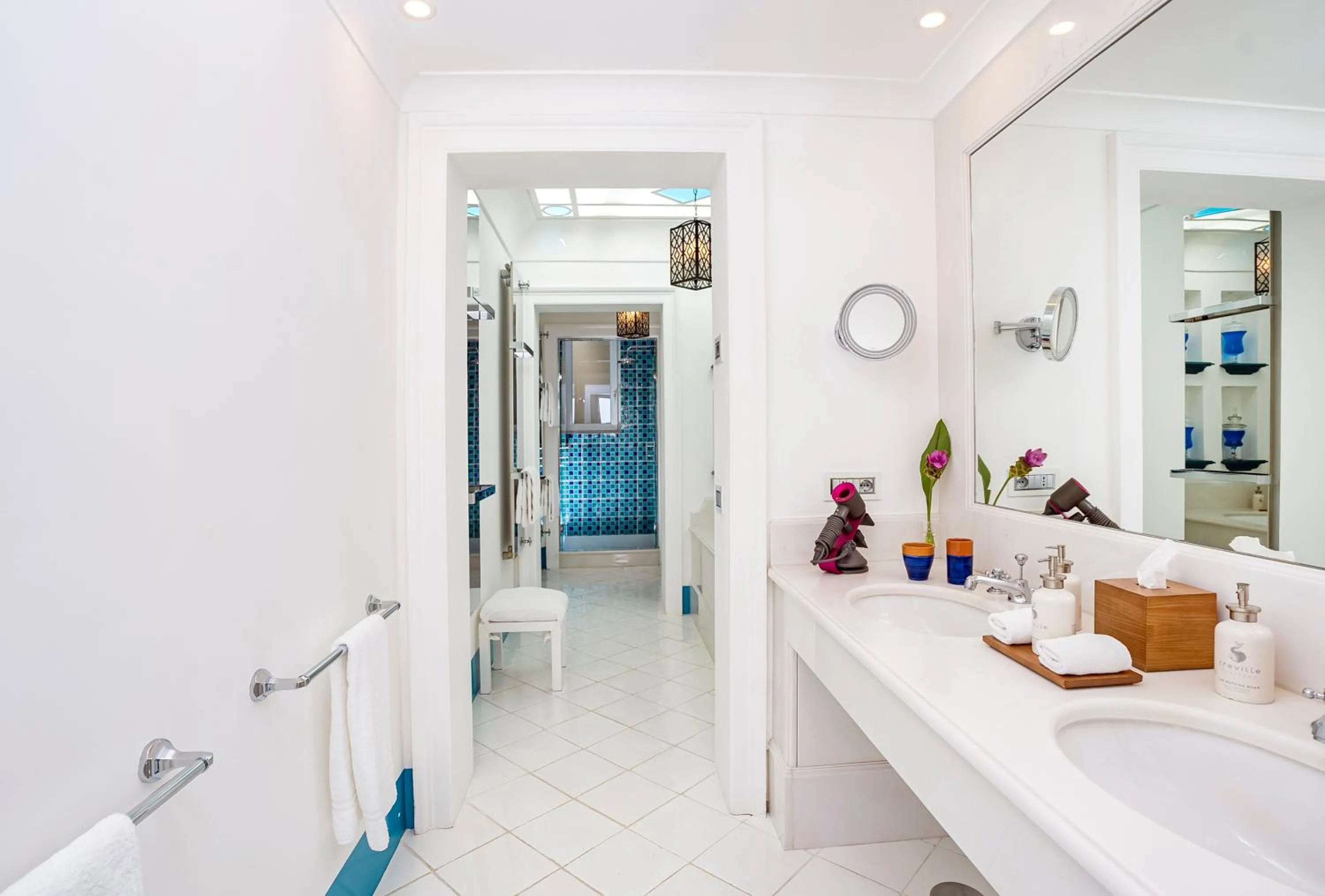 Bathroom in Villa Treville