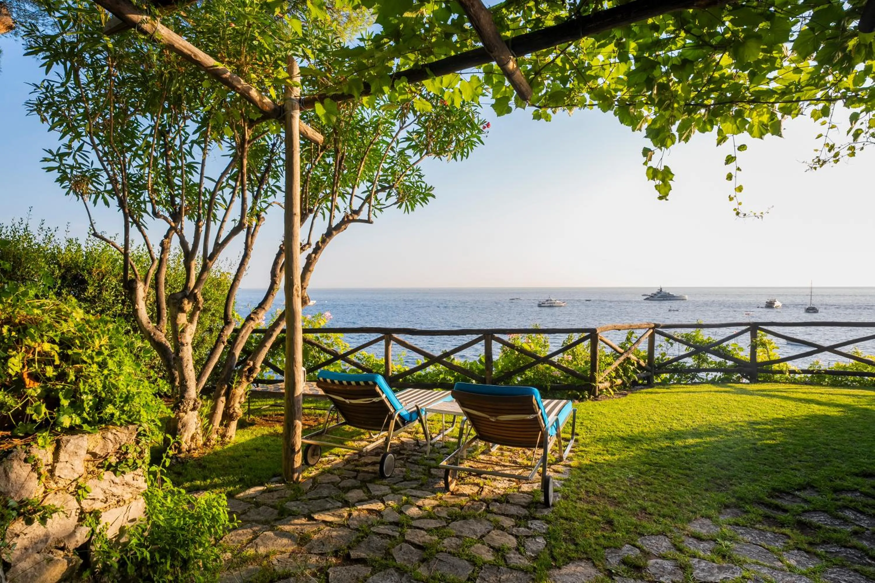 Garden in Villa Treville