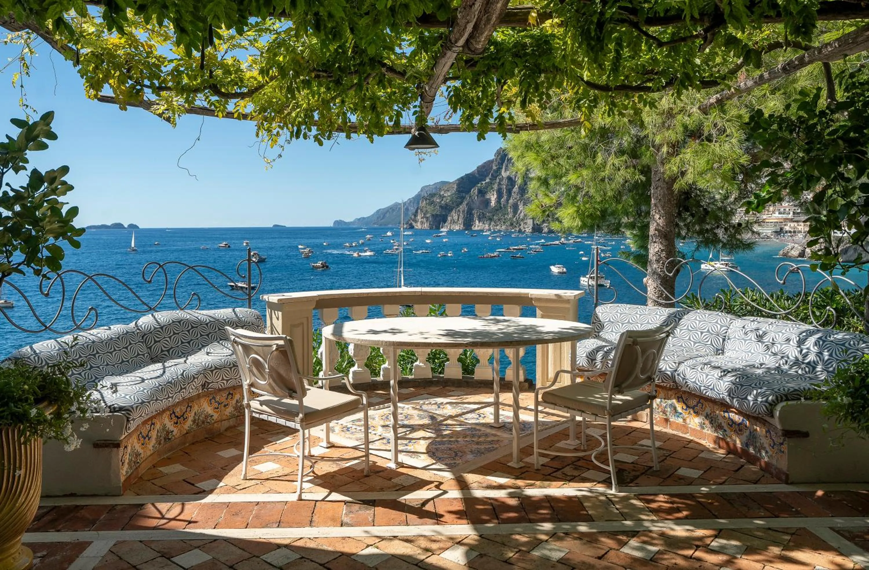Balcony/Terrace in Villa Treville
