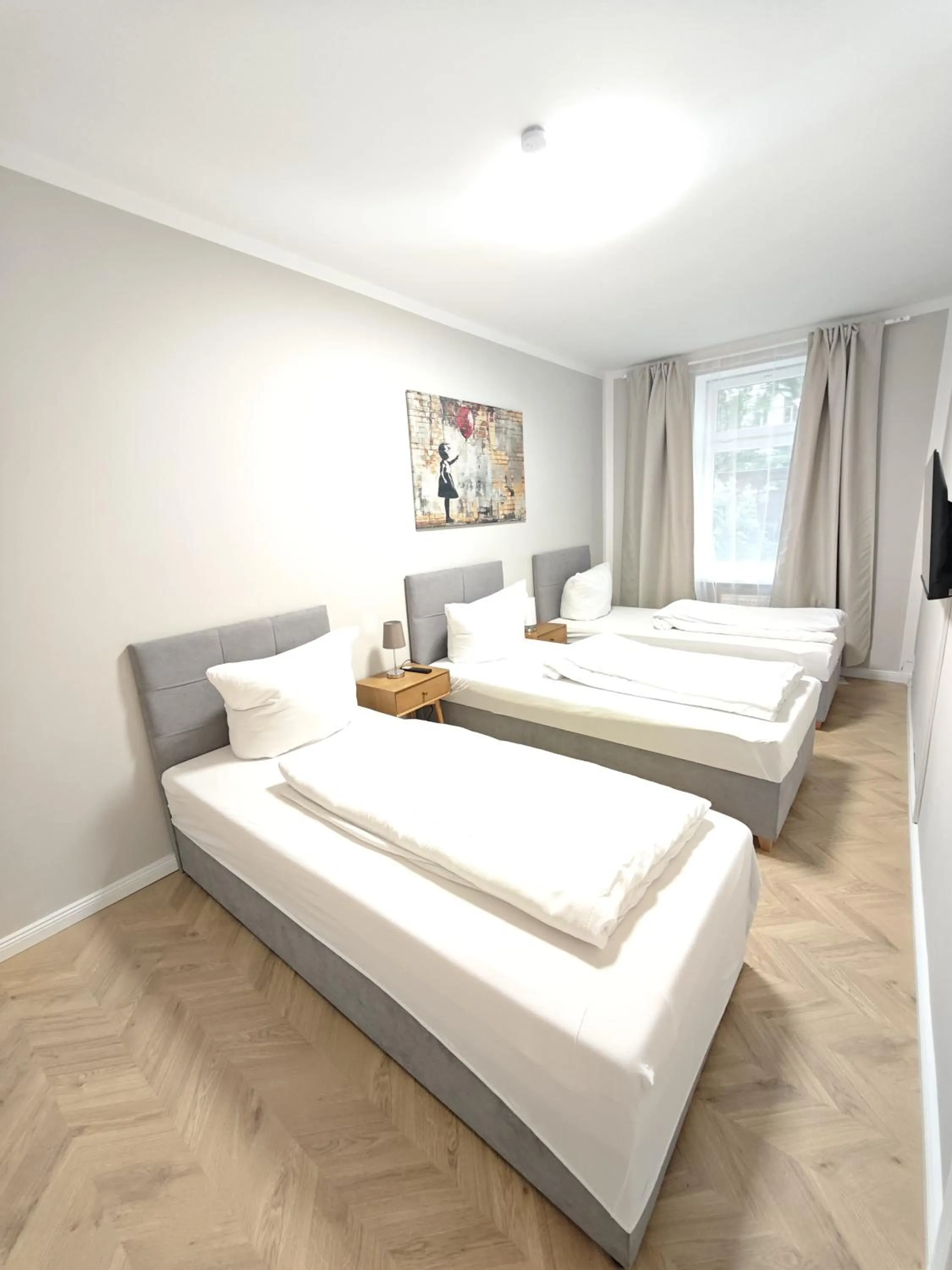 Bedroom, Bed in Zollikof Aparts - Sauna & Studioapartments