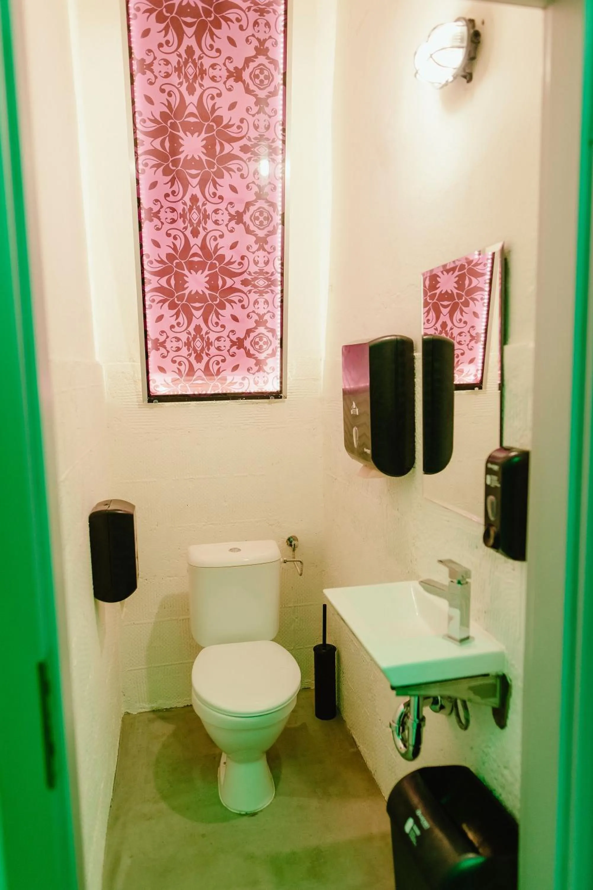 Toilet in Wake Up Wellness Hostel