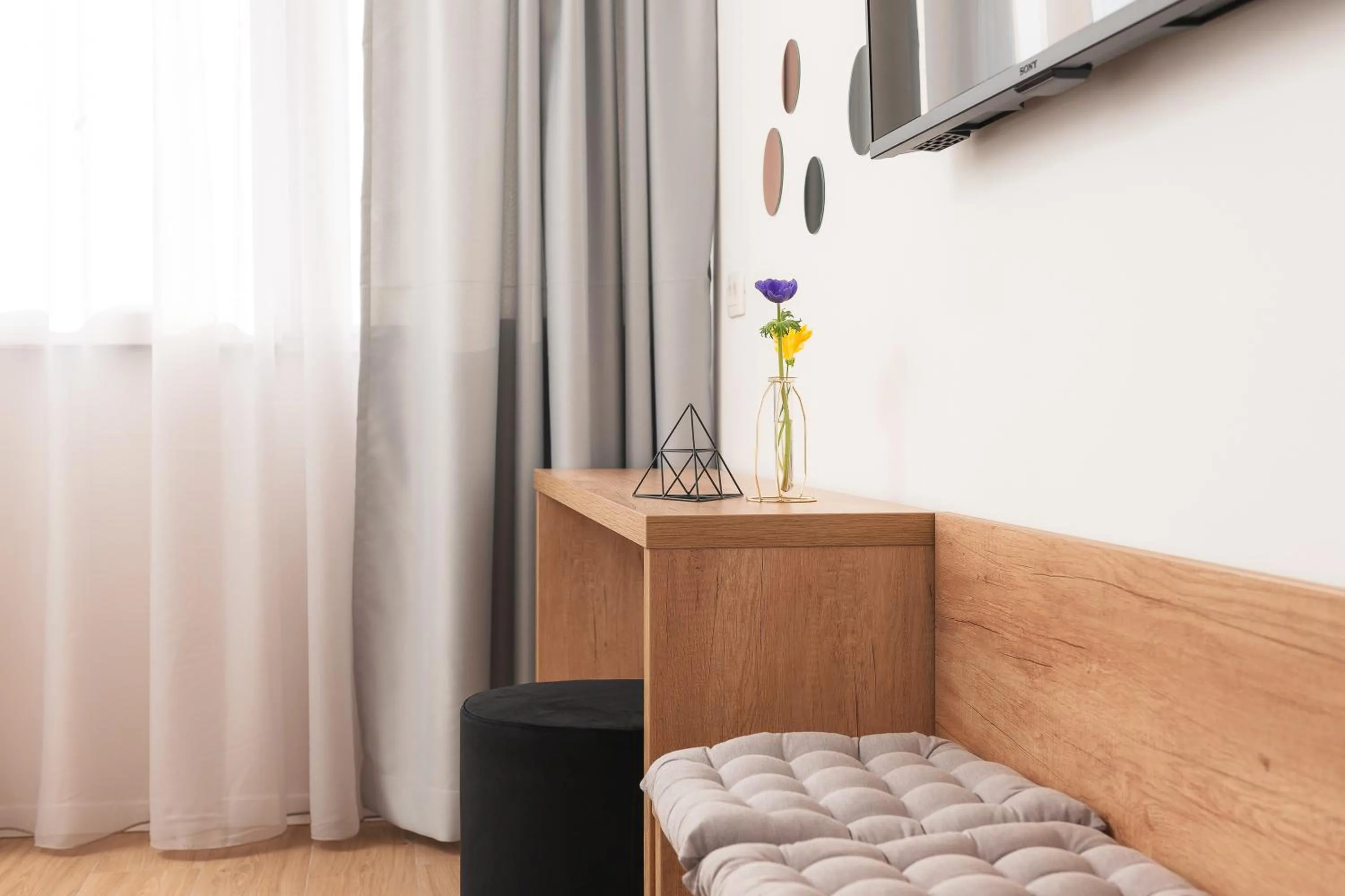 Seating area in Skaline Luxury rooms Split