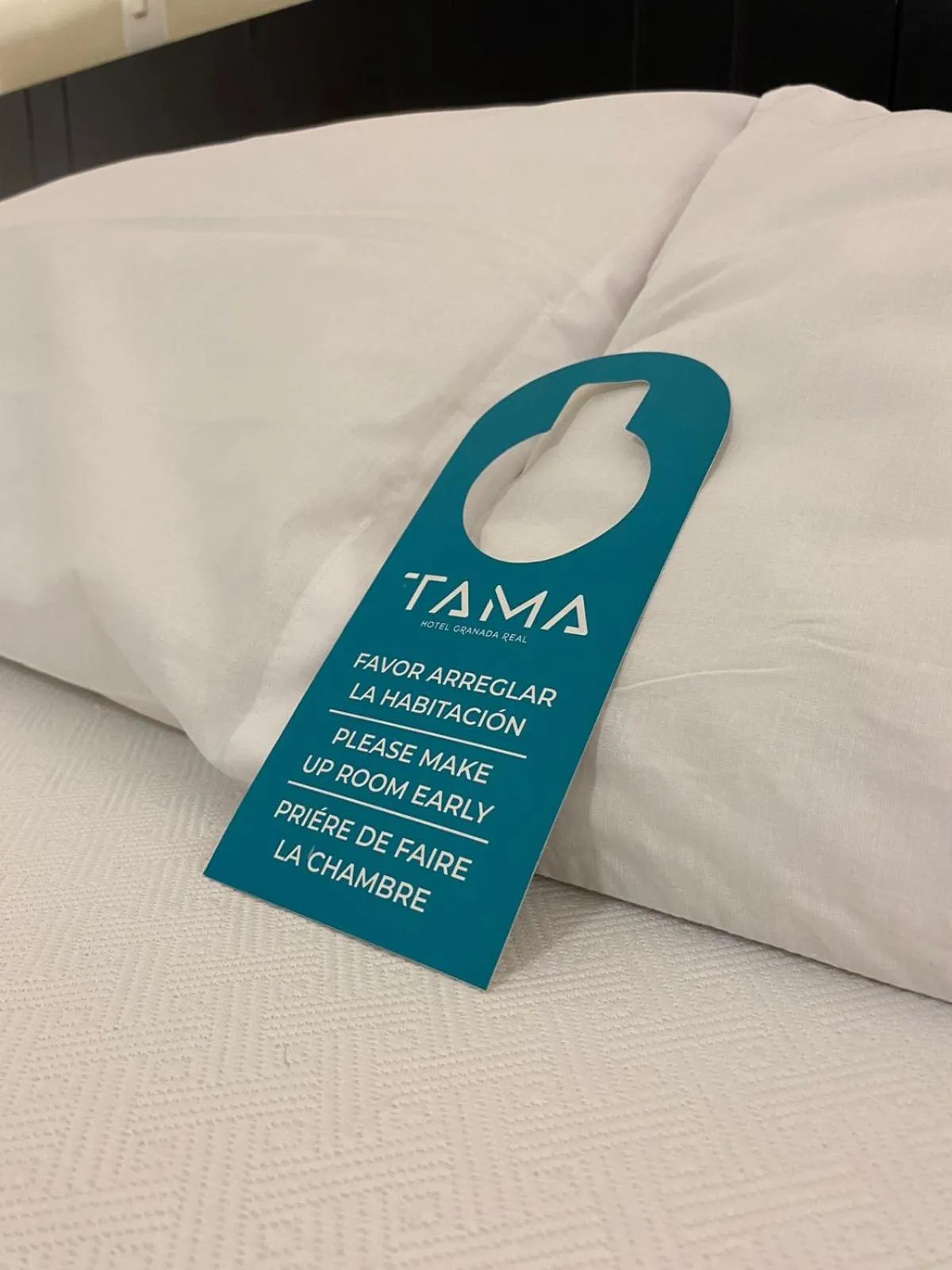 Bed in TAMA Hotel Granada Real Cali