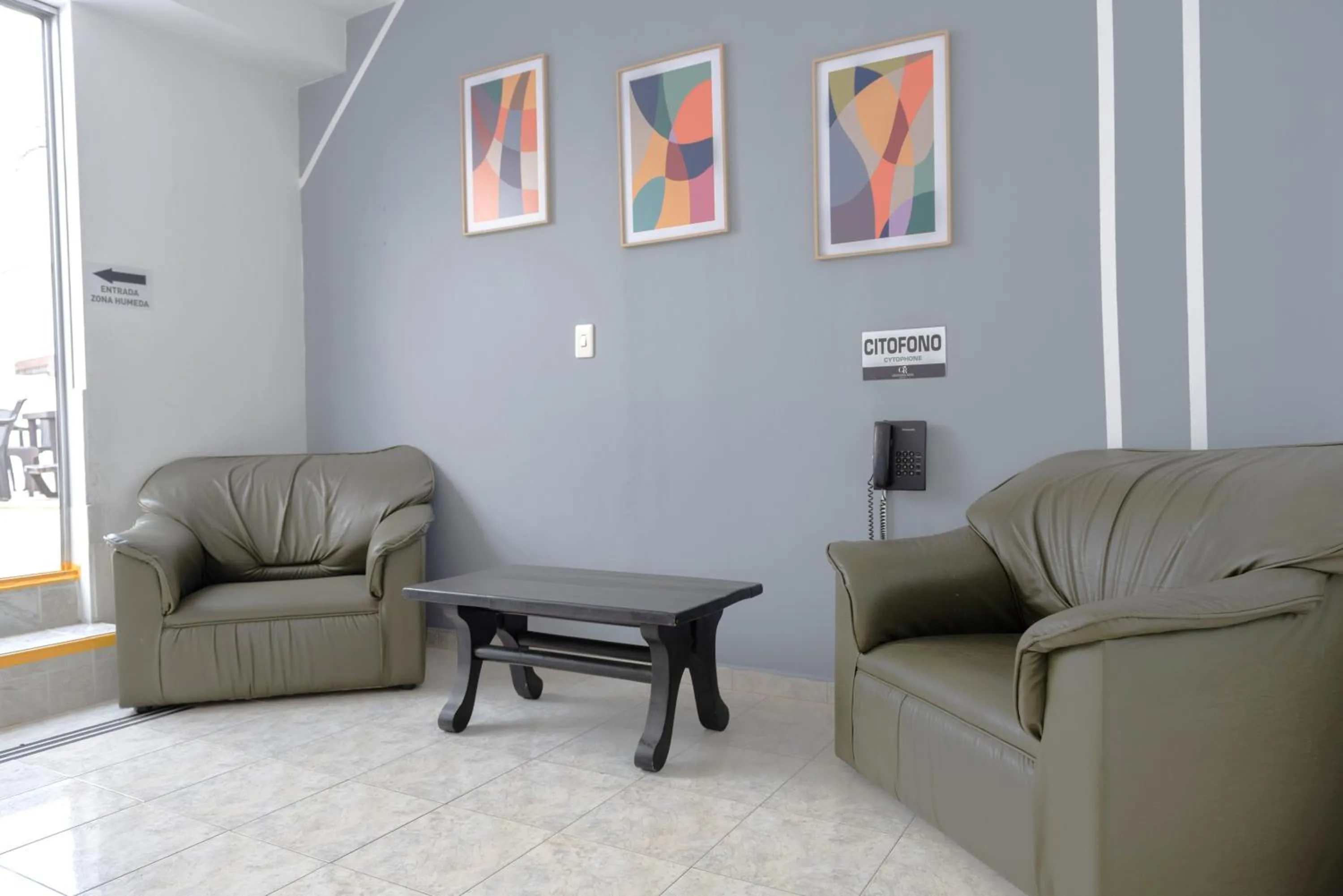 TAMA Hotel Granada Real Cali