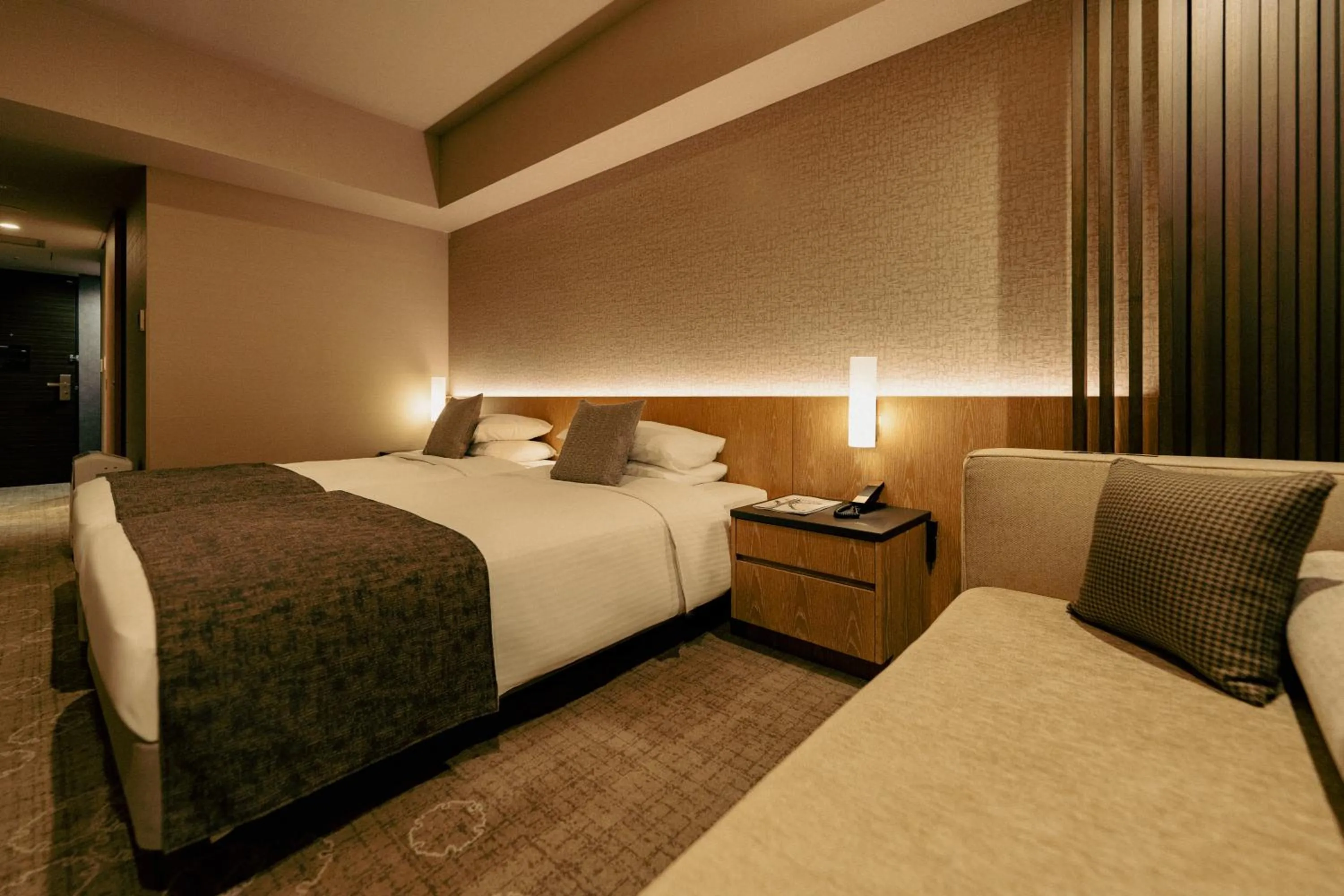 Photo of the whole room, Bed in Hotel JAL City Sapporo Nakajima Park