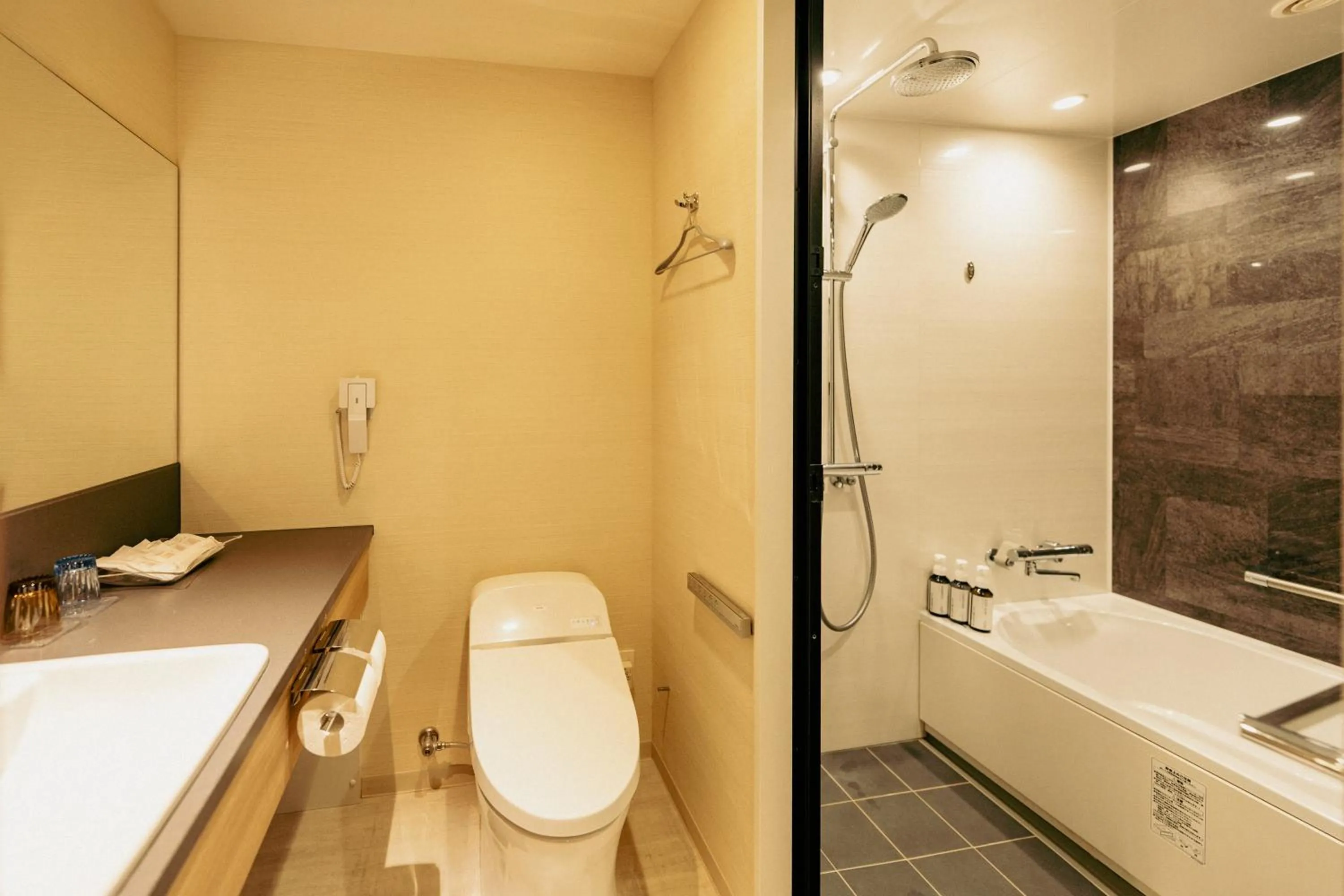 Photo of the whole room in Hotel JAL City Sapporo Nakajima Park