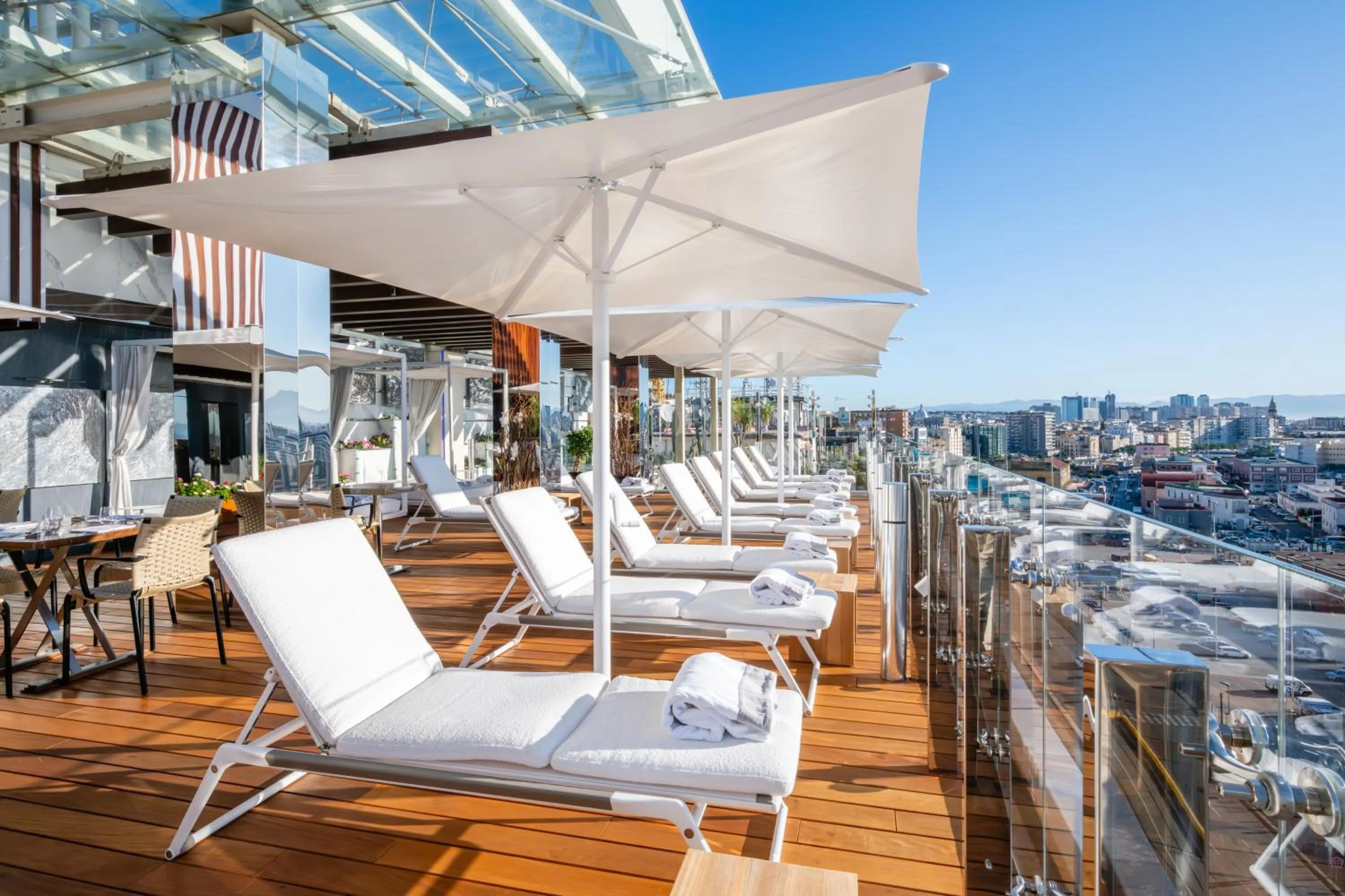 Balcony/Terrace in ROMEO Napoli