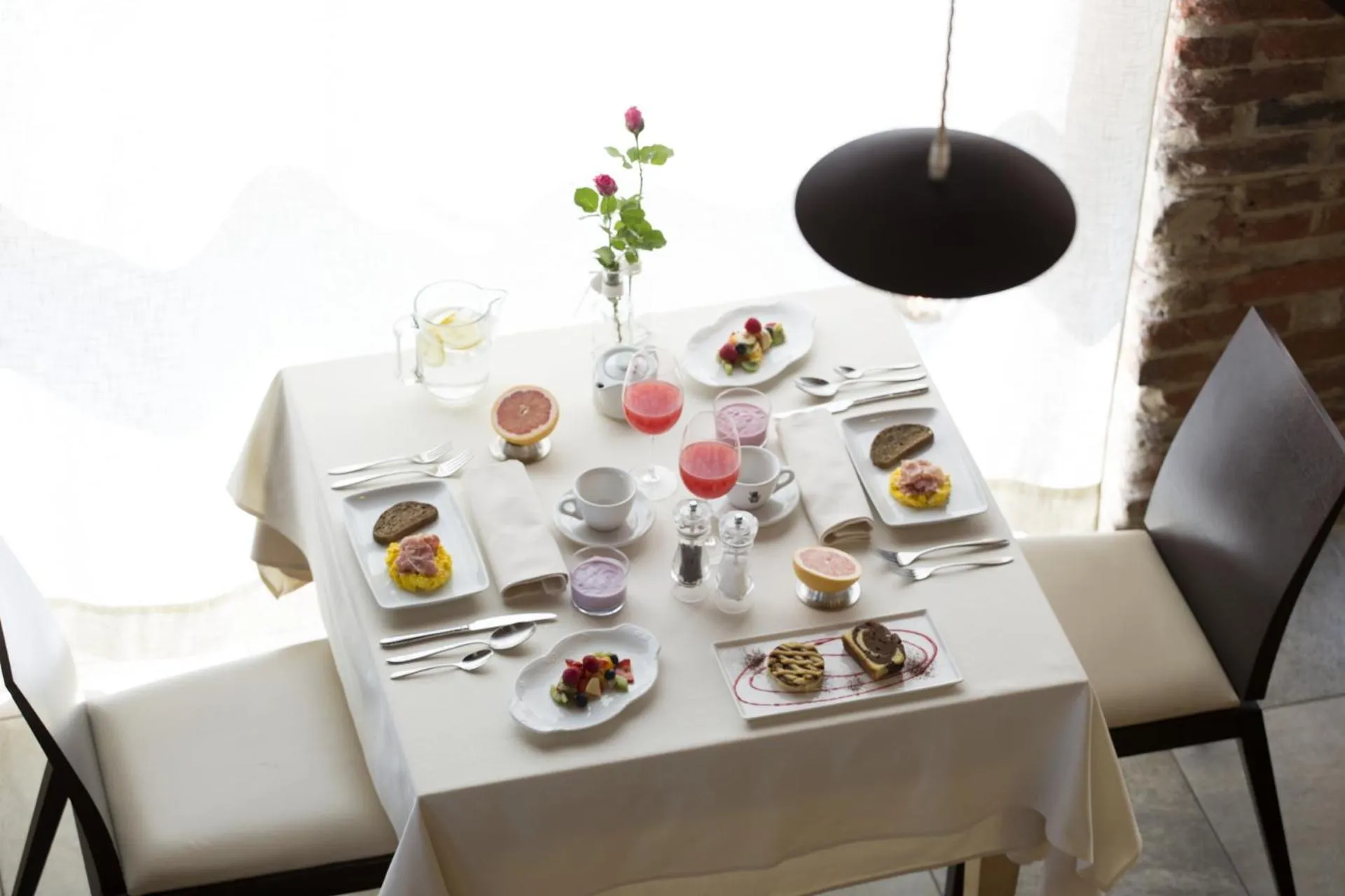 Breakfast in Cascina Marcantonio