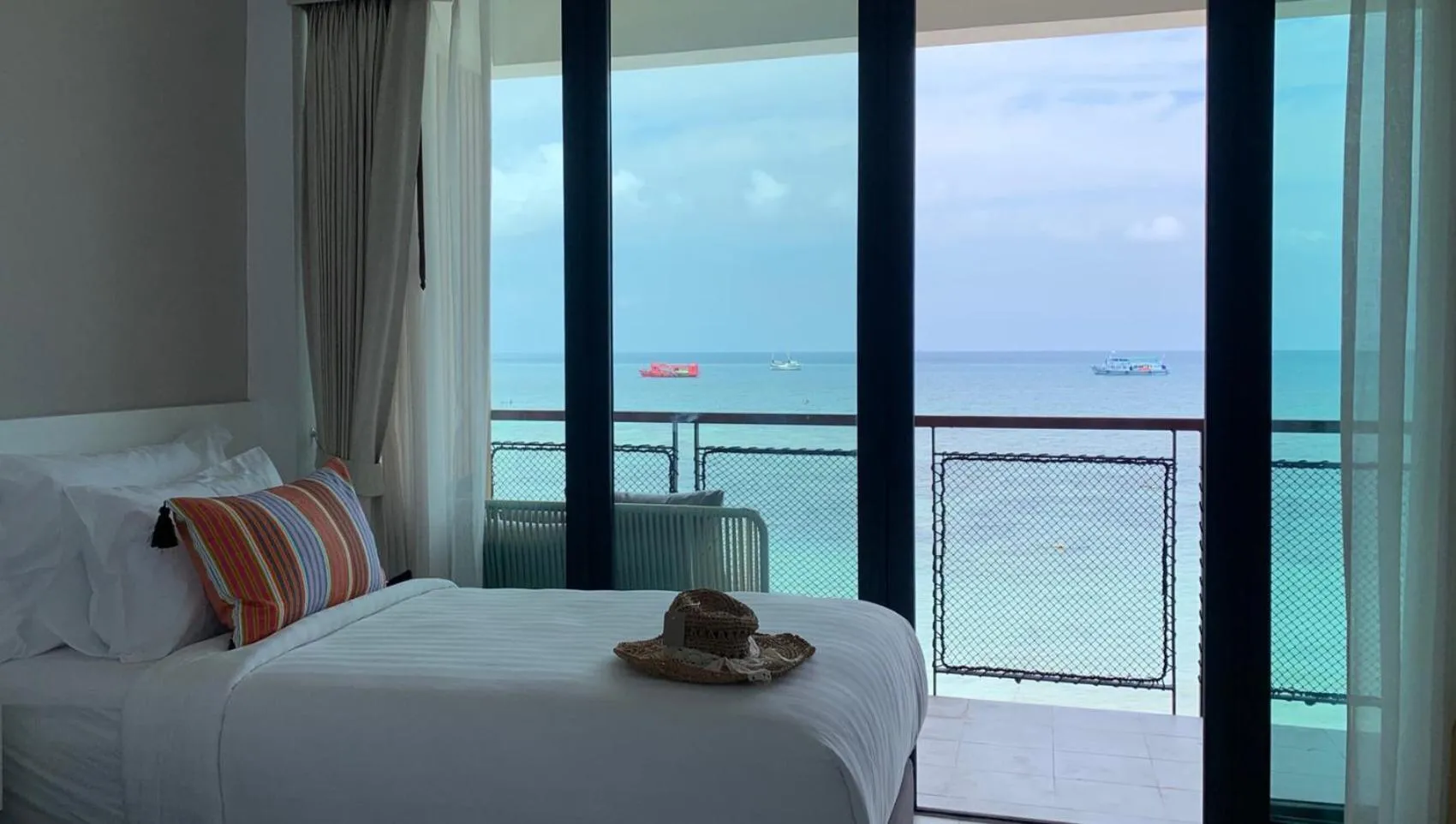 Sea view, Bed in Blue Tao Beach Hotel - SHA Plus