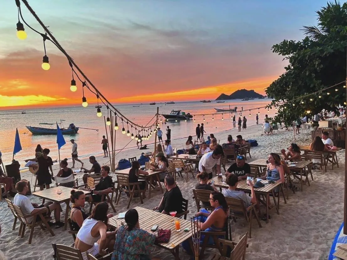 Restaurant/places to eat in Blue Tao Beach Hotel - SHA Plus