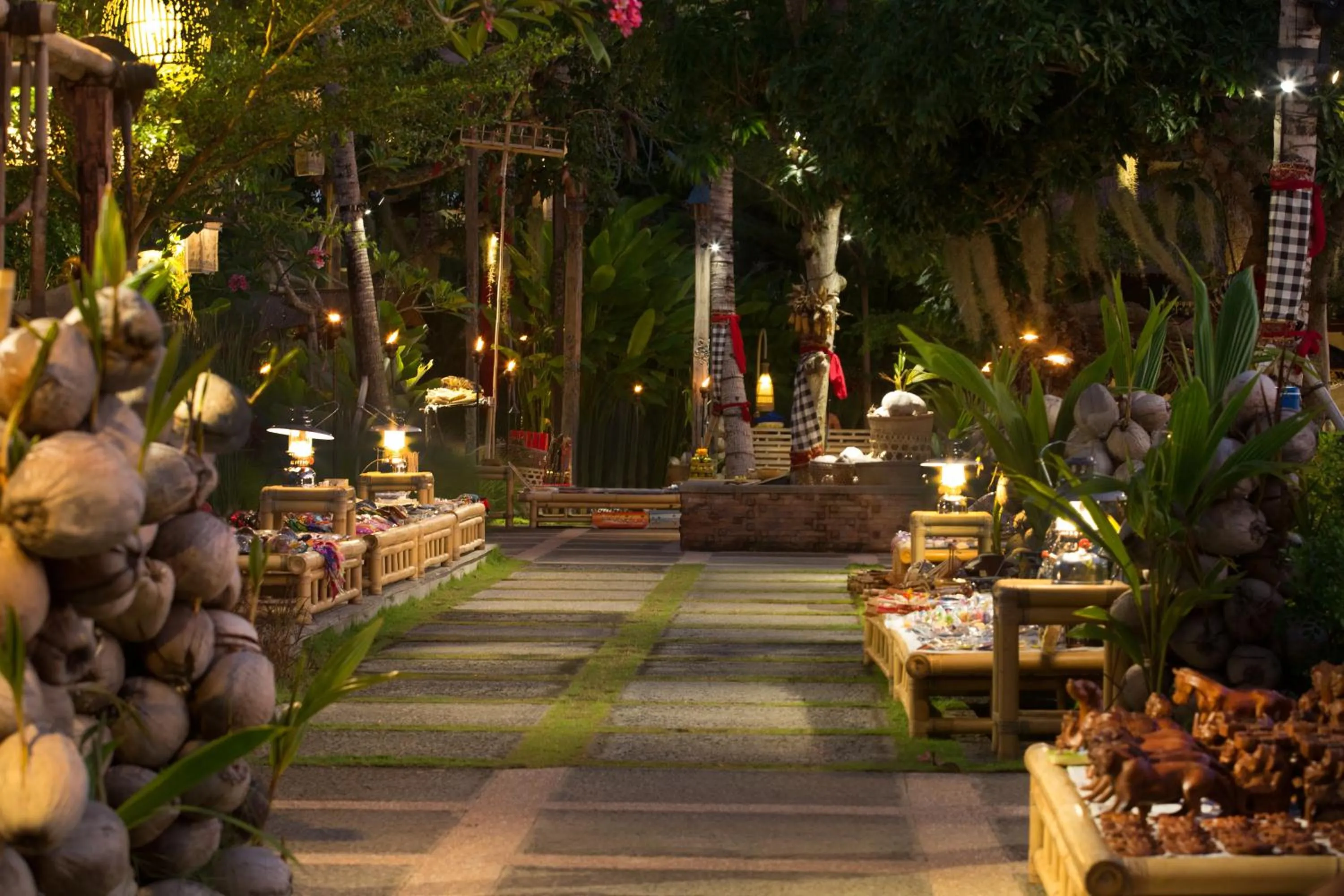 Restaurant/places to eat in AYANA Resort Bali