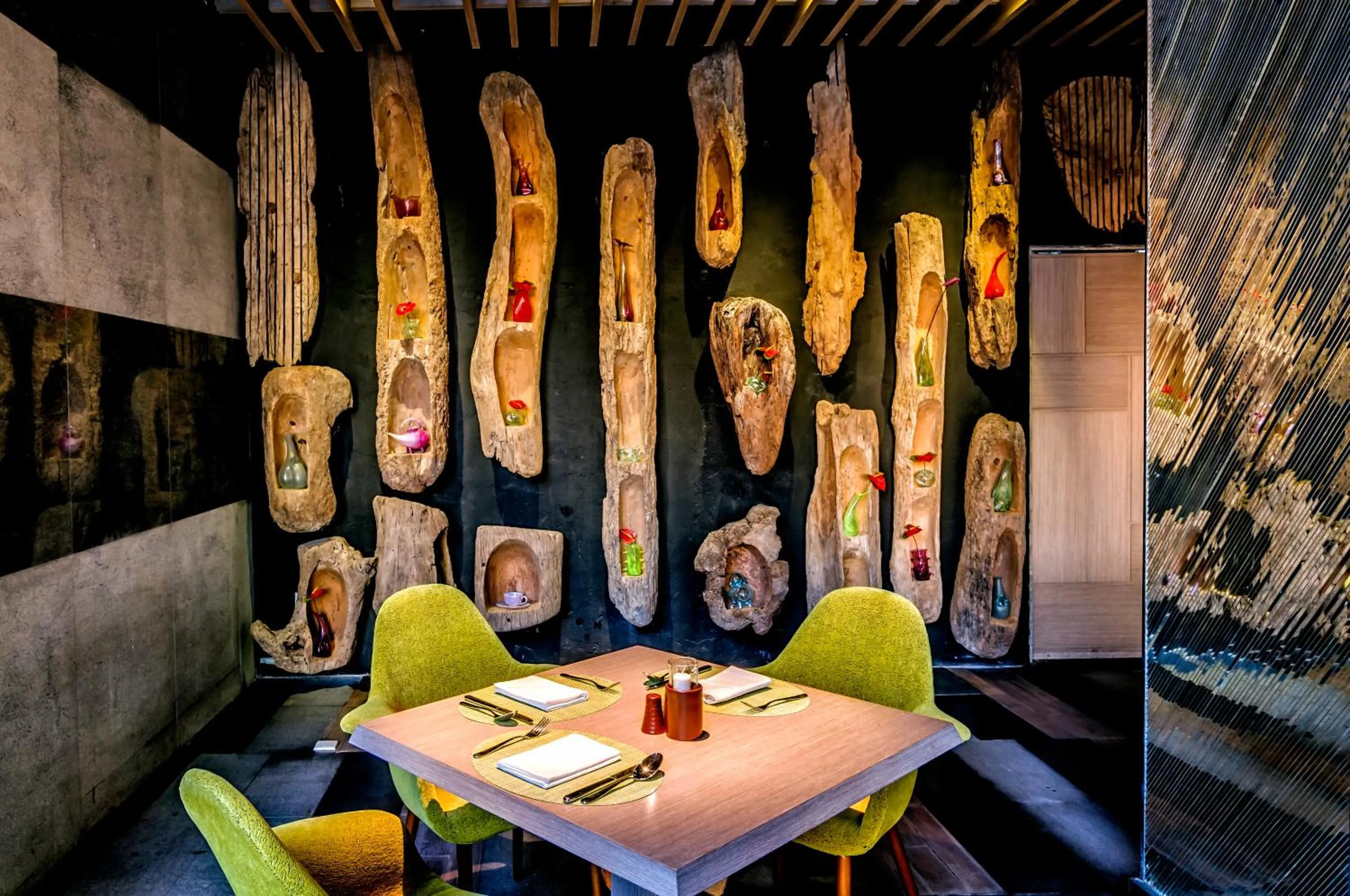 Restaurant/places to eat in AYANA Resort Bali