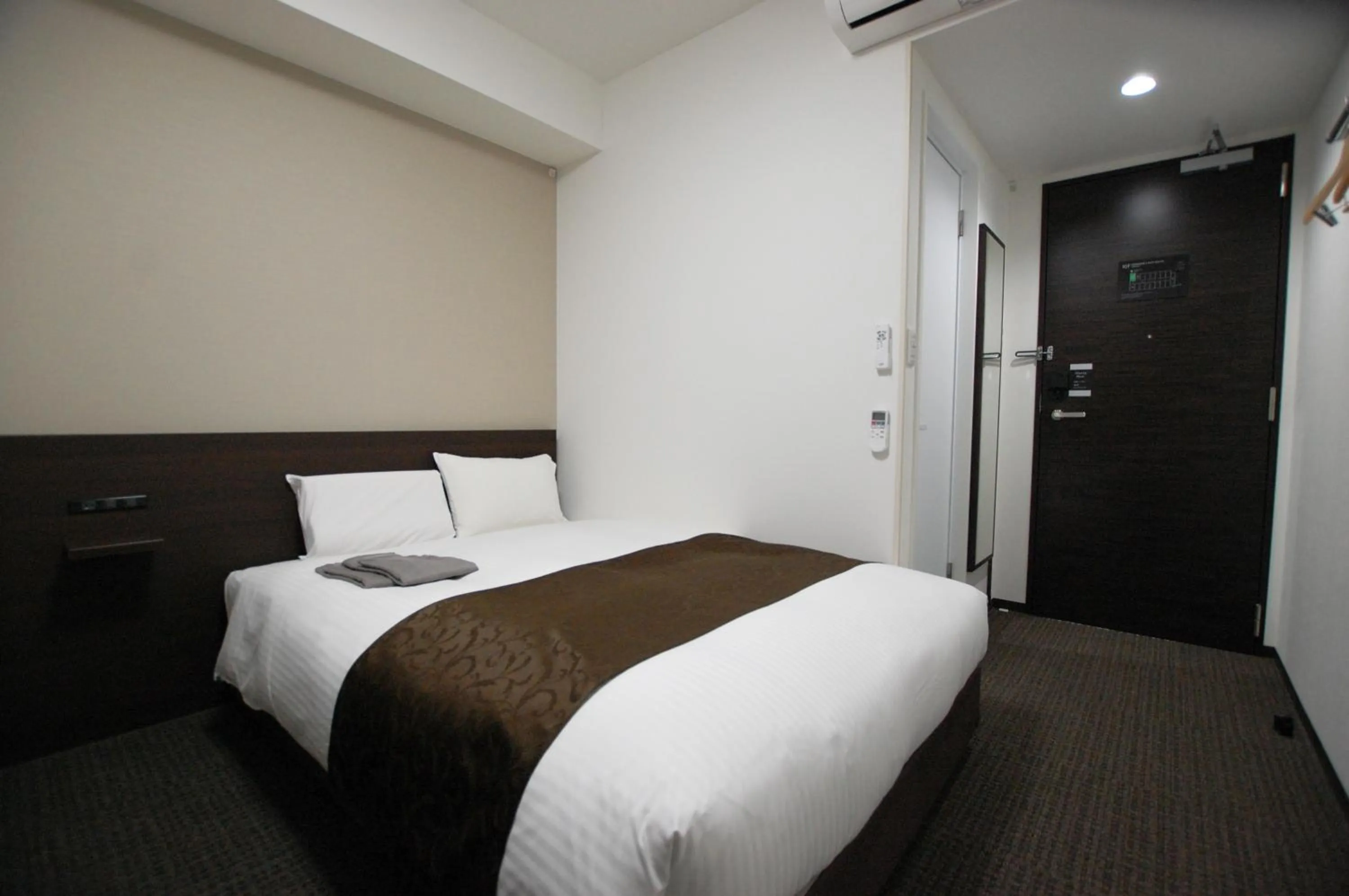 Photo of the whole room, Bed in AI HOTEL Hashimoto