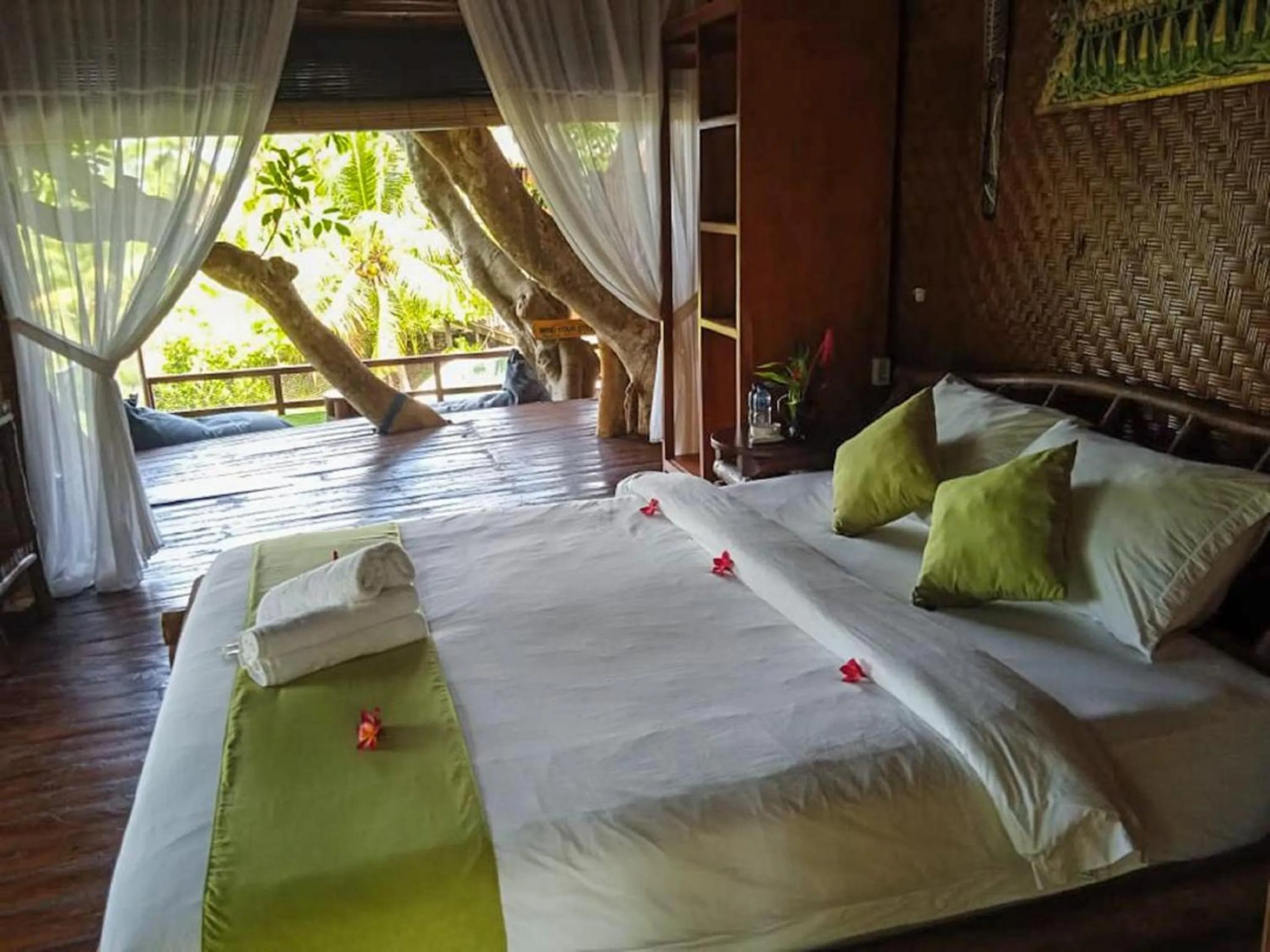 View (from property/room), Bed in Gading Tree House