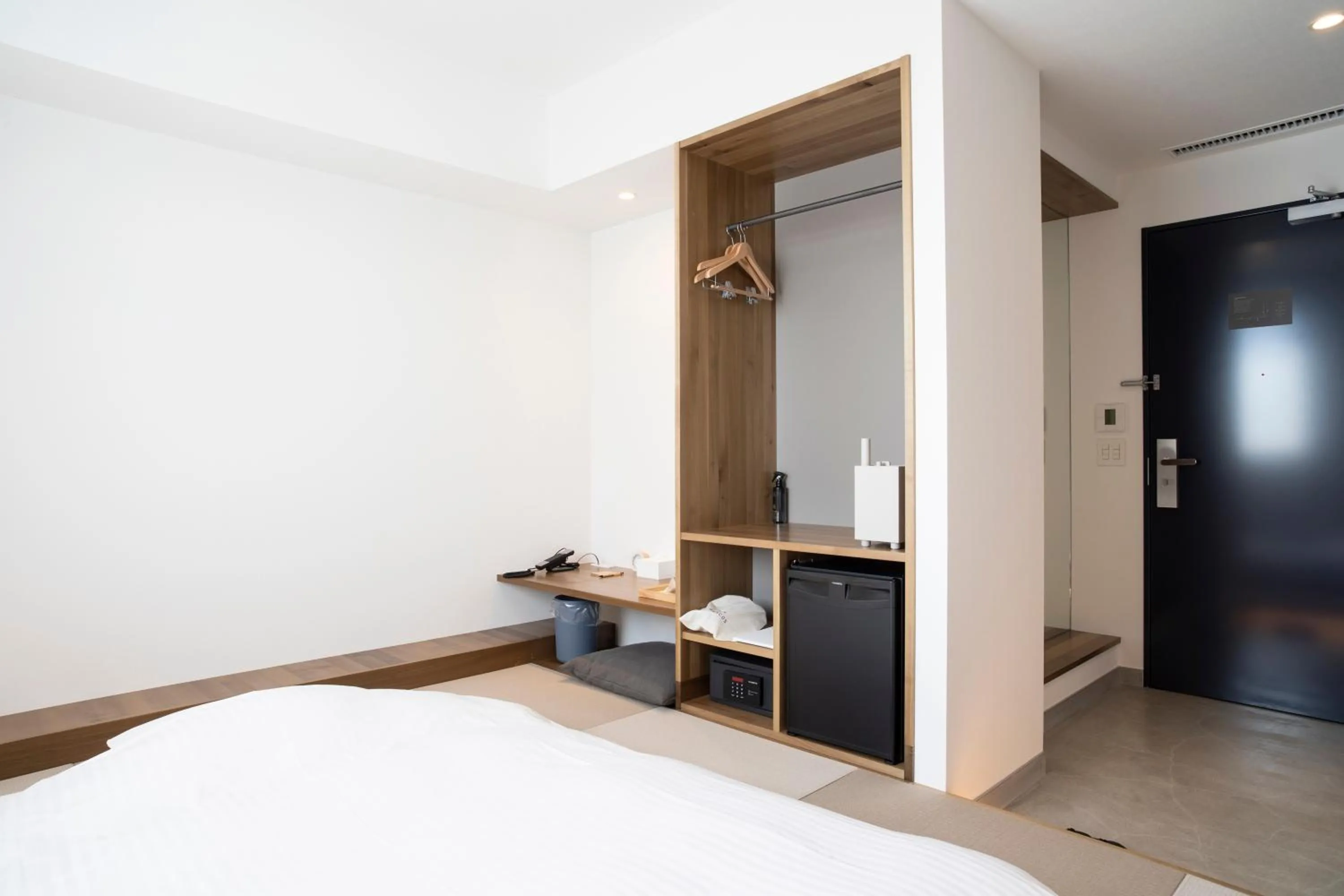 Photo of the whole room, Bed in MASCOS HOTEL Masuda Onsen