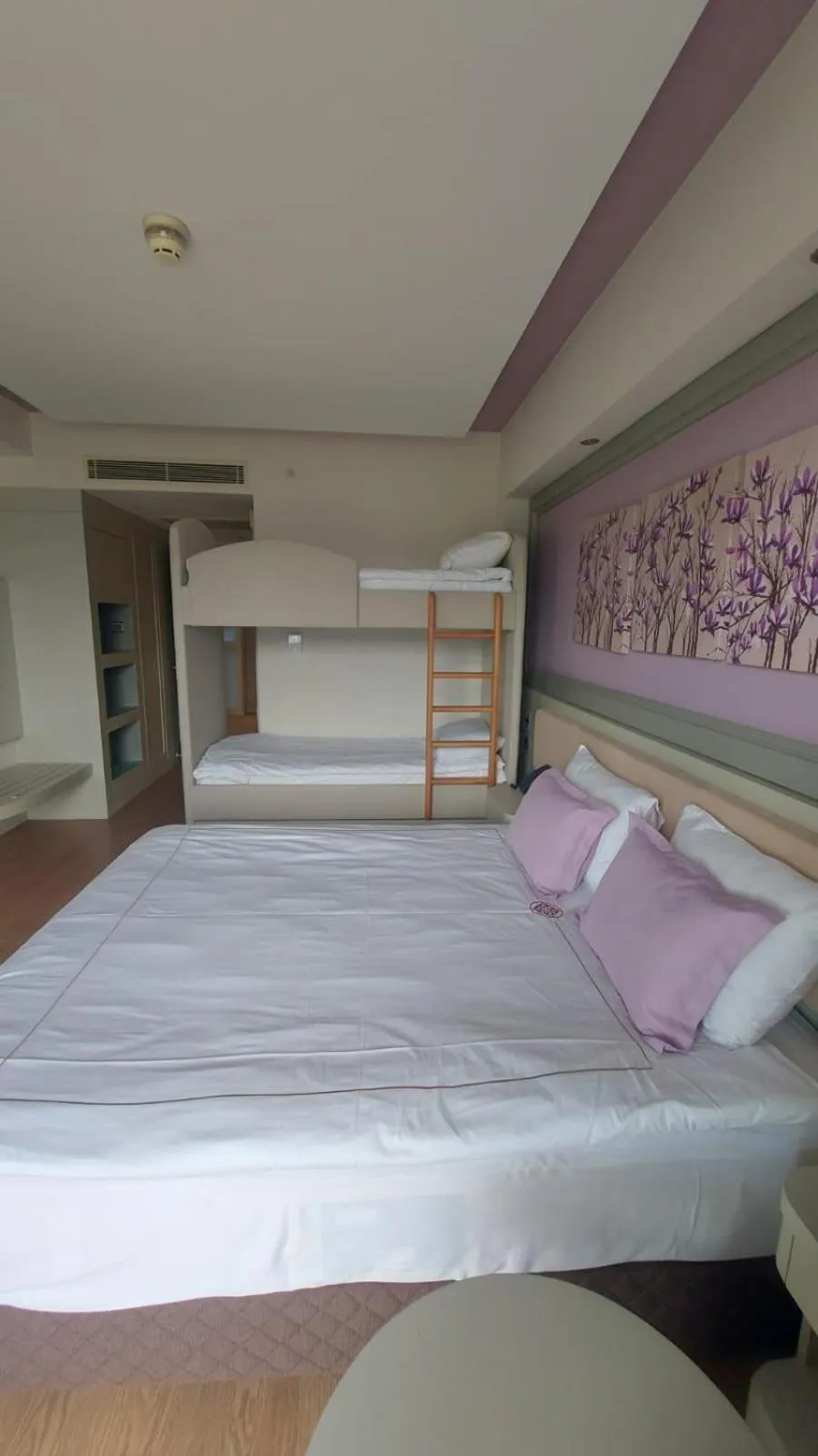 bunk bed in Royal Teos Thermal Resort Clinic & Spa - Halal Hotel