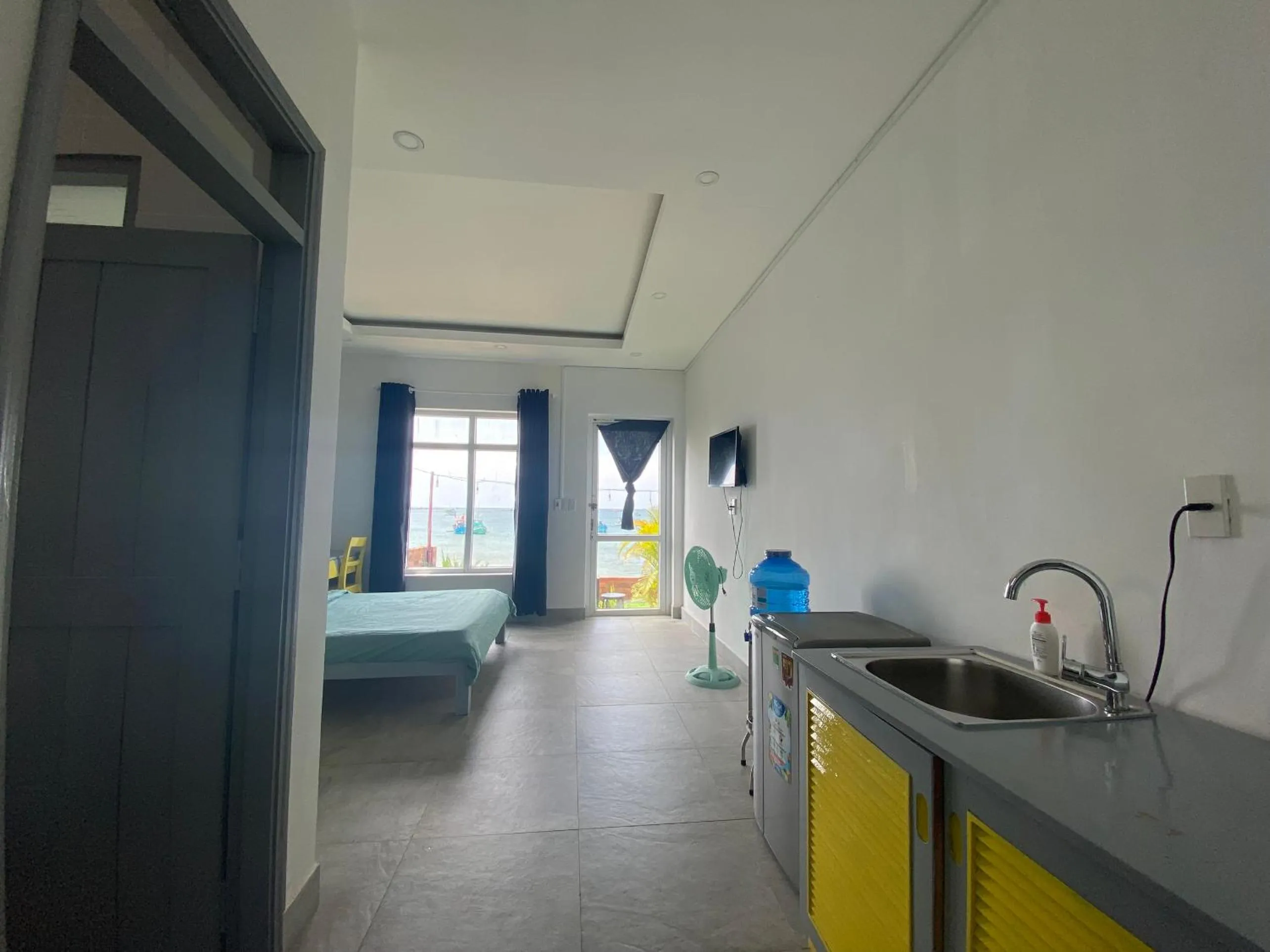 Bed in CHILL HOUSE by the beach