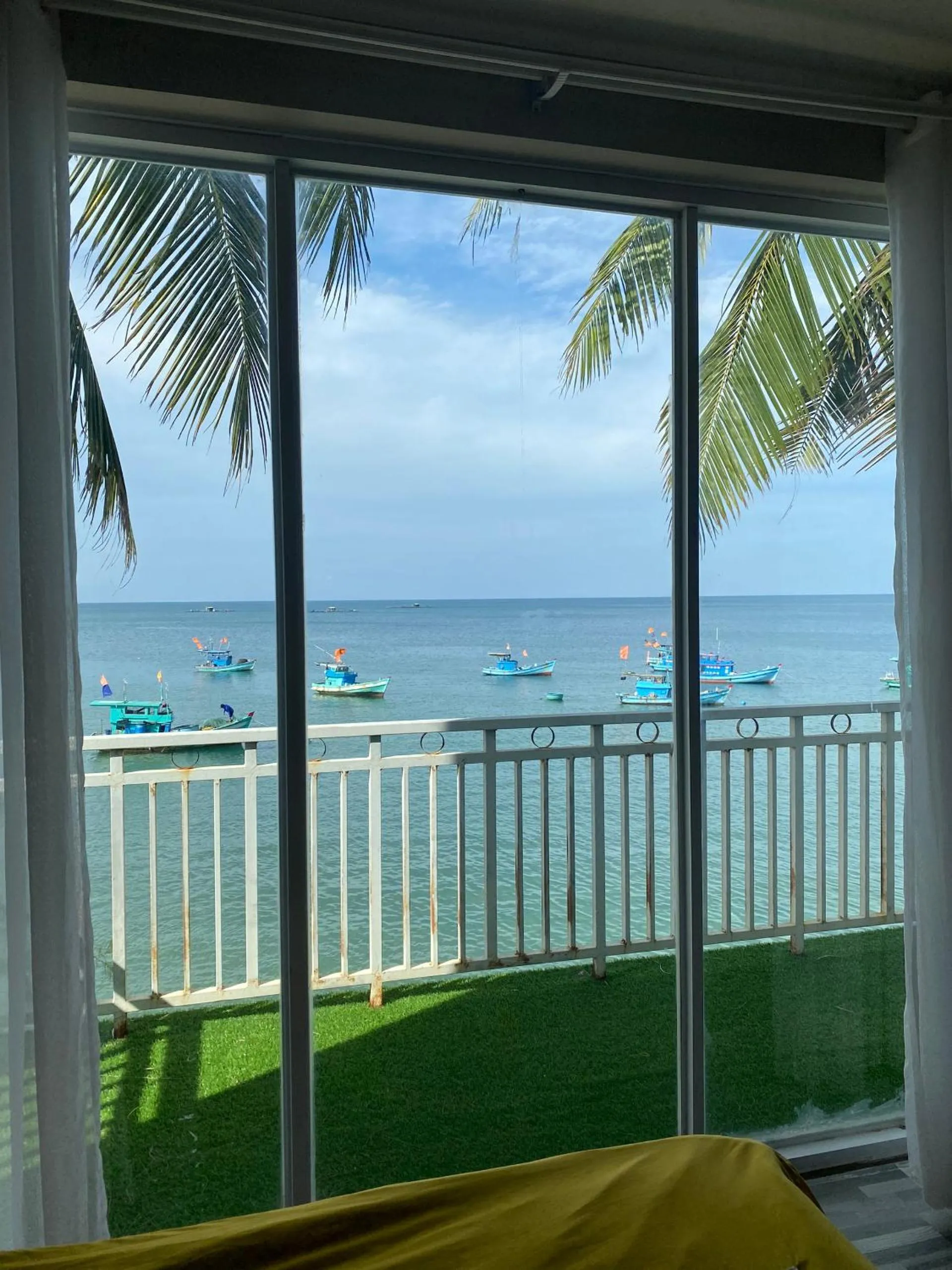 Natural landscape in CHILL HOUSE by the beach