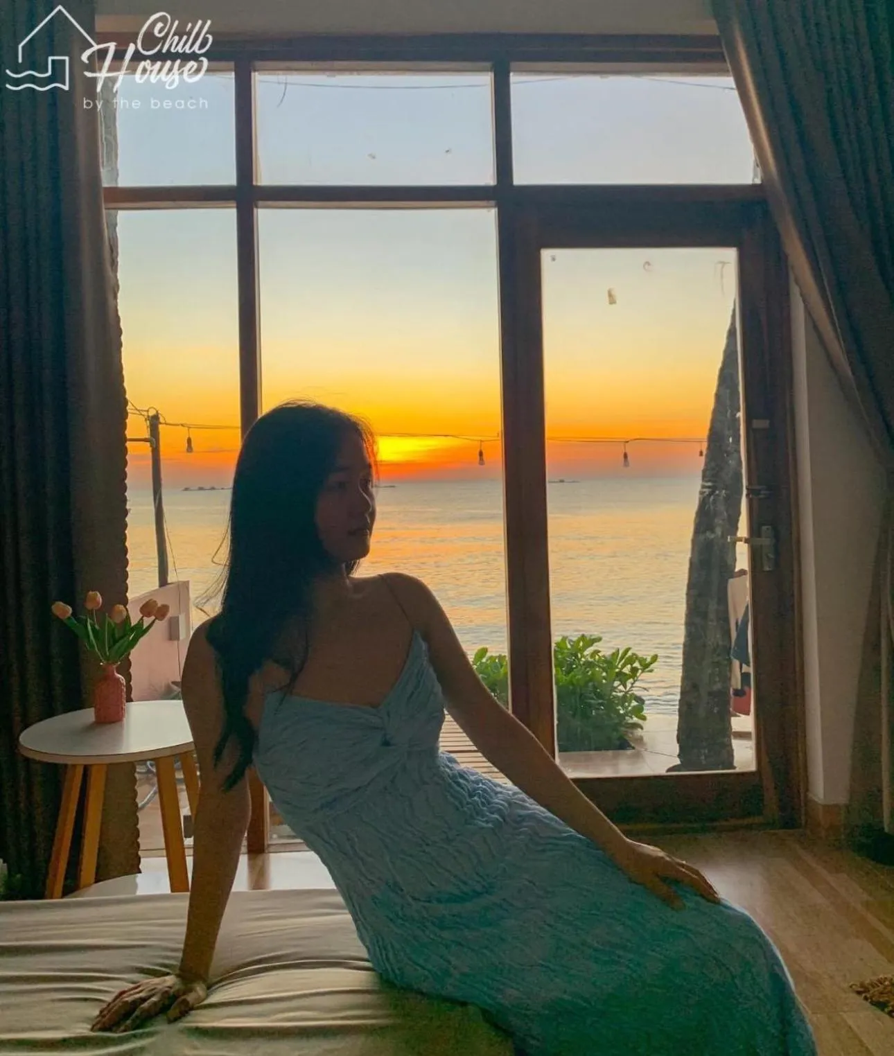 Guests in CHILL HOUSE by the beach