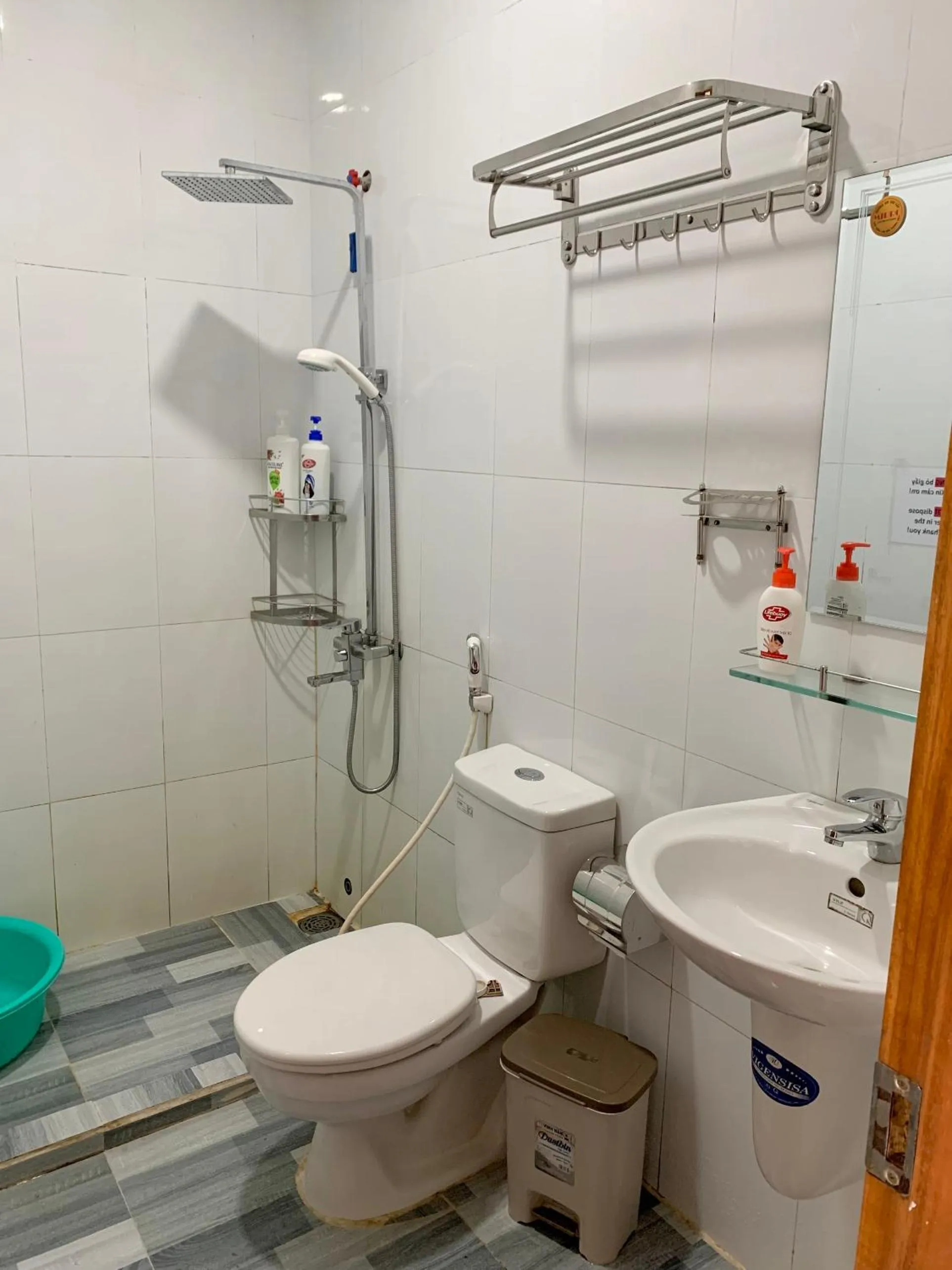 Shower in CHILL HOUSE by the beach