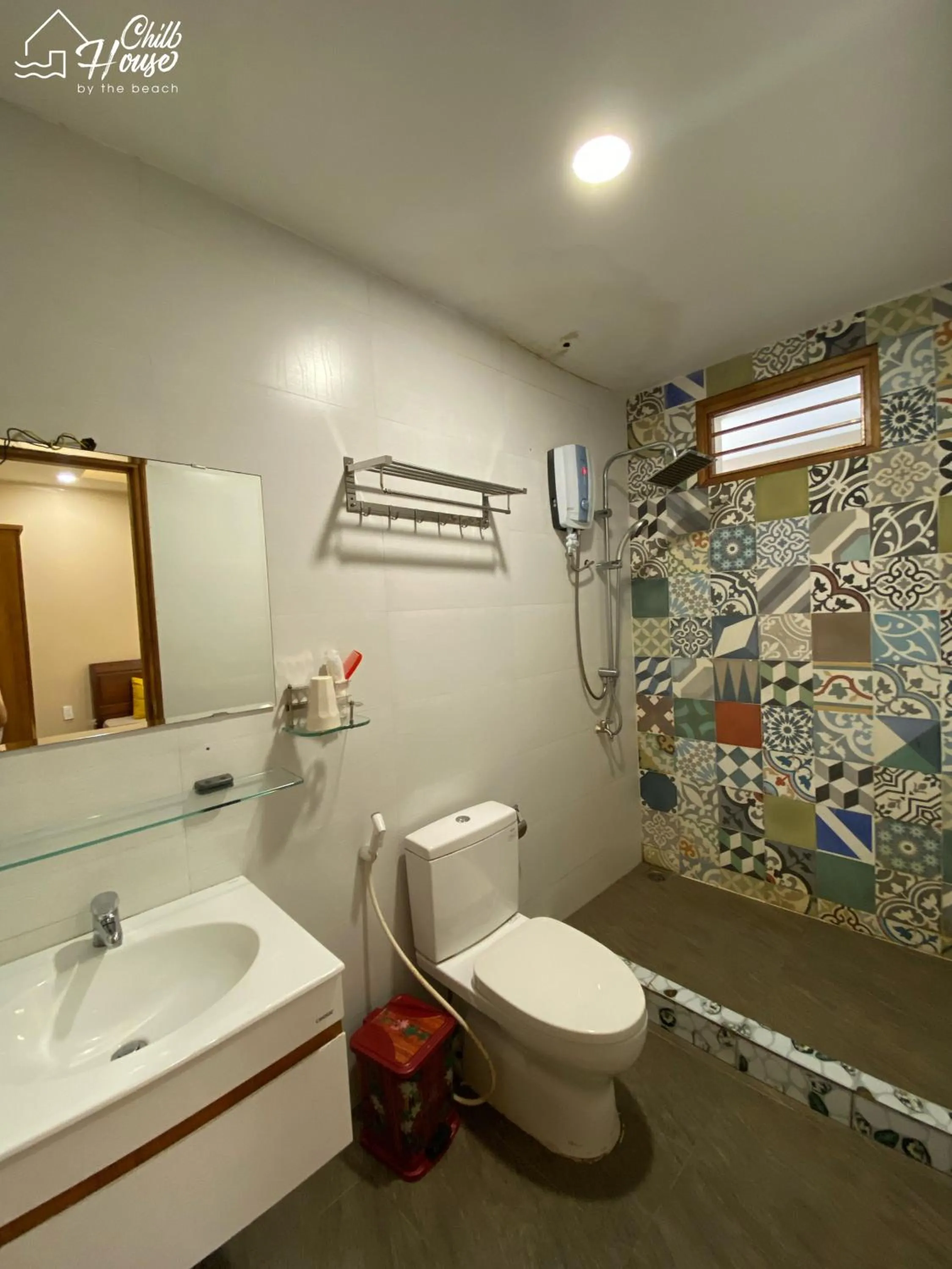 Shower in CHILL HOUSE by the beach