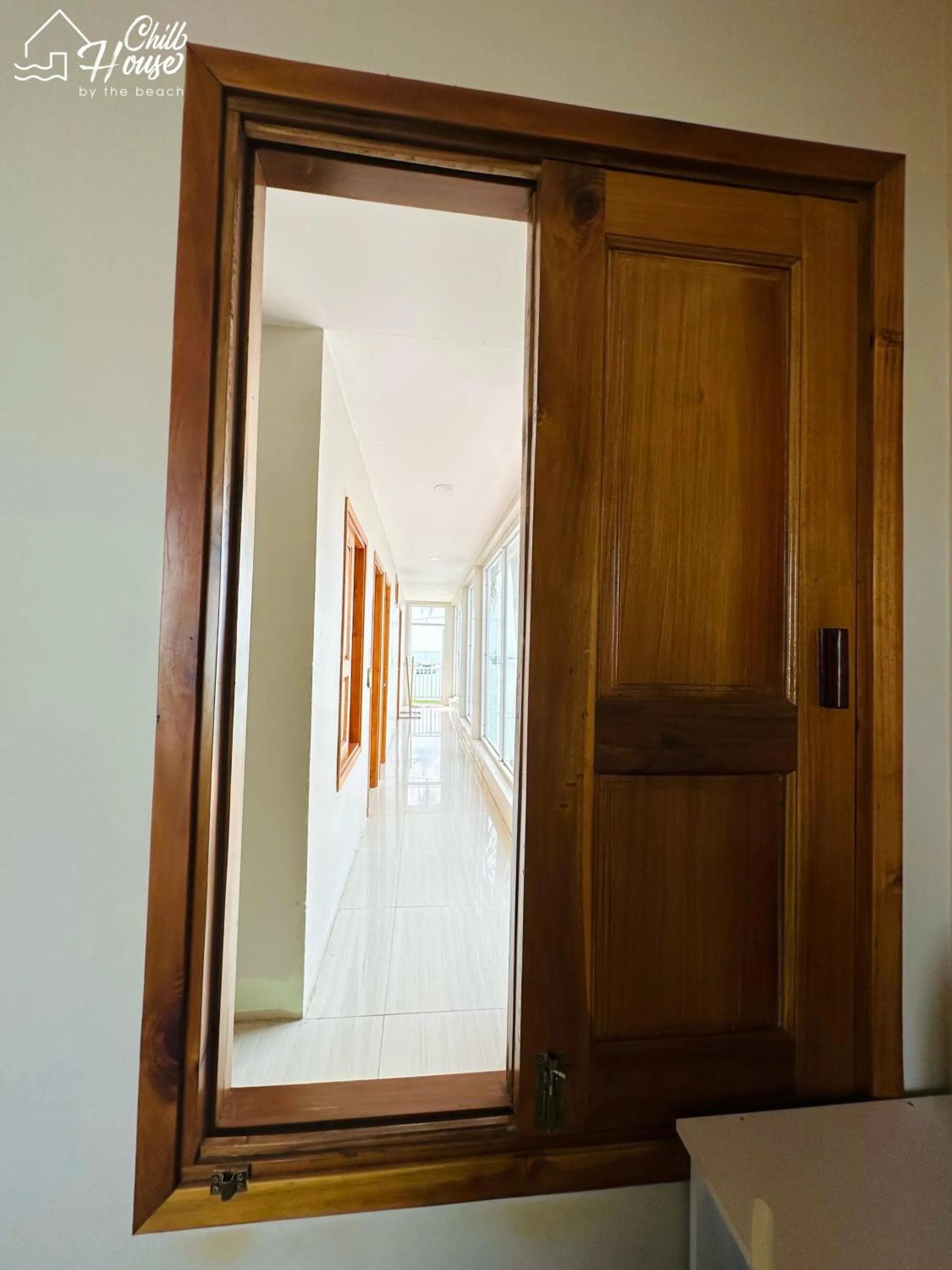 Guests in CHILL HOUSE by the beach