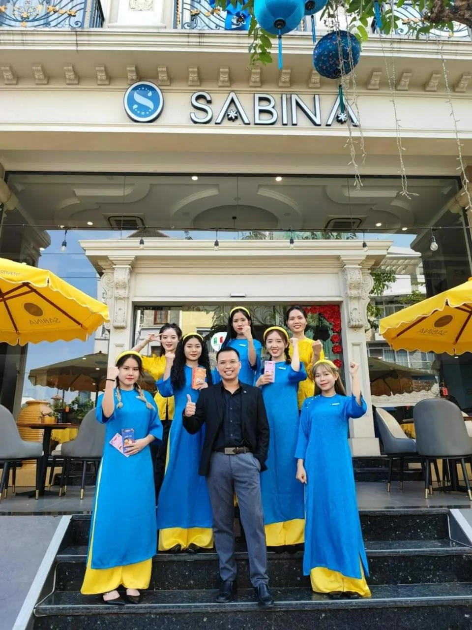 People in Sabina Boutique Hotel 2
