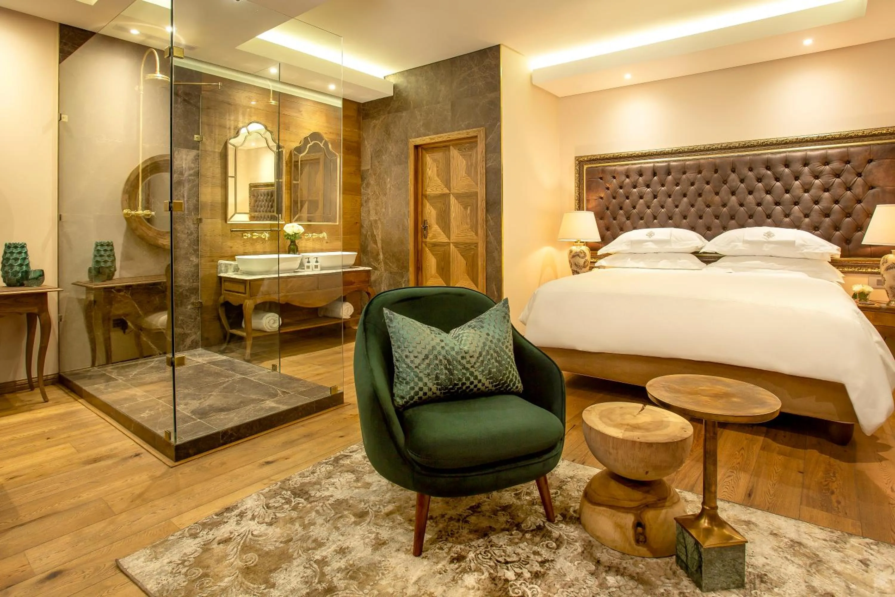 Photo of the whole room, Bed in The Giglio Boutique Hotel at Zevenster