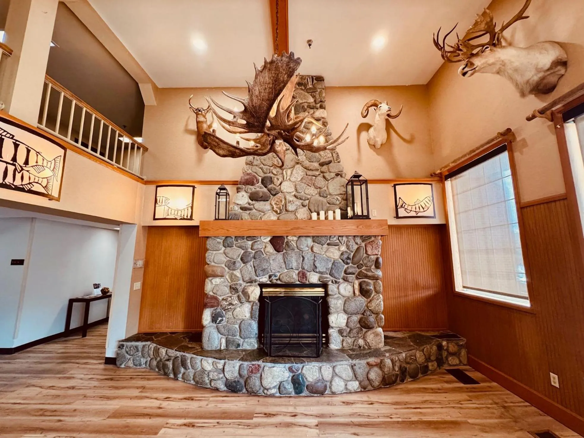 Lobby or reception in Wingate by Wyndham Anchorage Downtown - Ship Creek