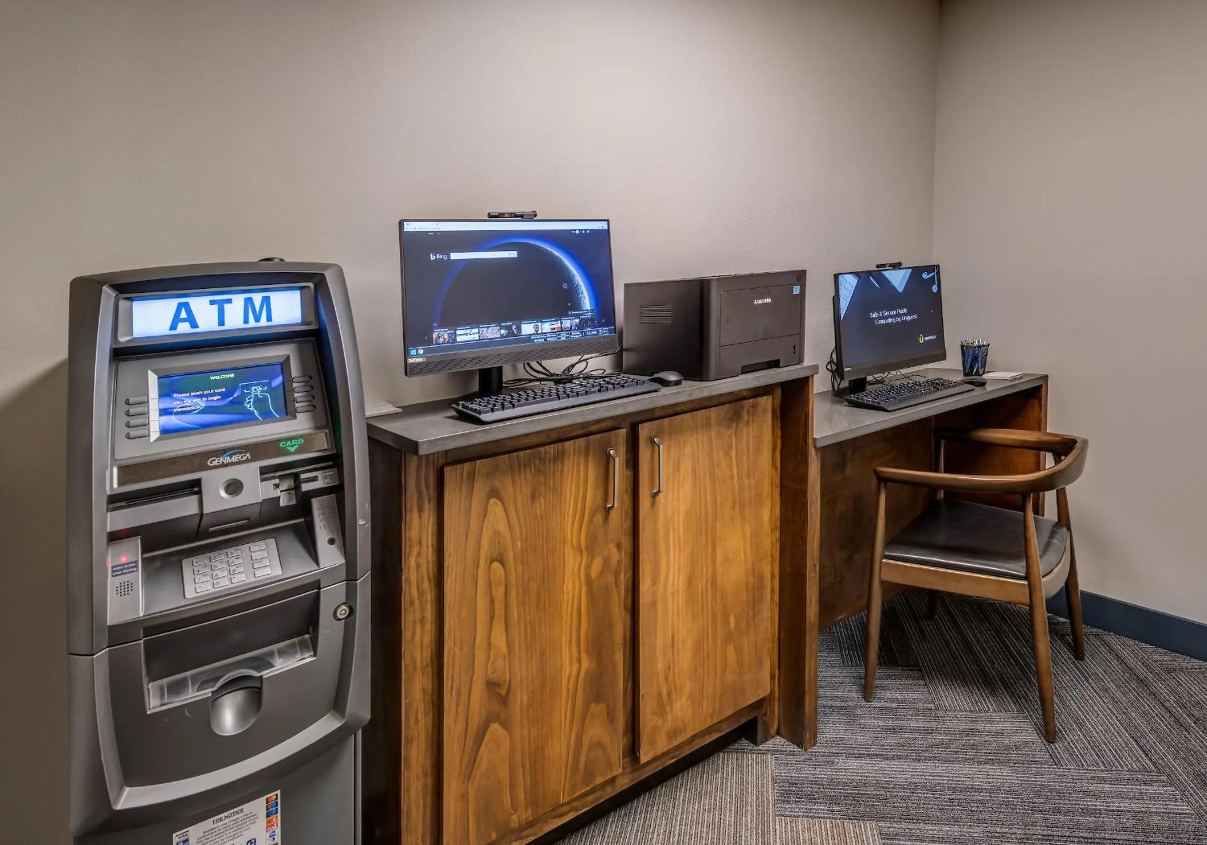 Business facilities in Four Points by Sheraton Anchorage Downtown