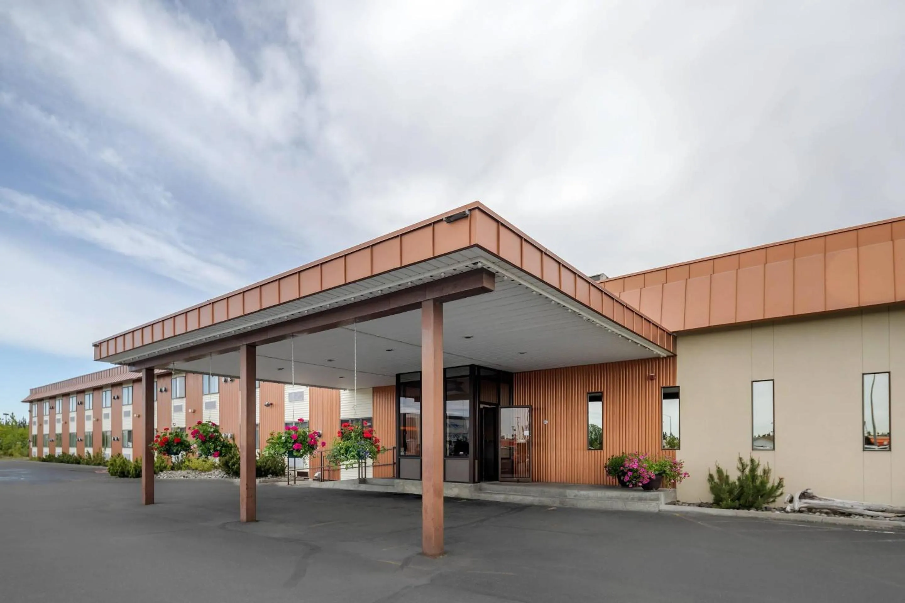 Property building in Quality Inn Kenai