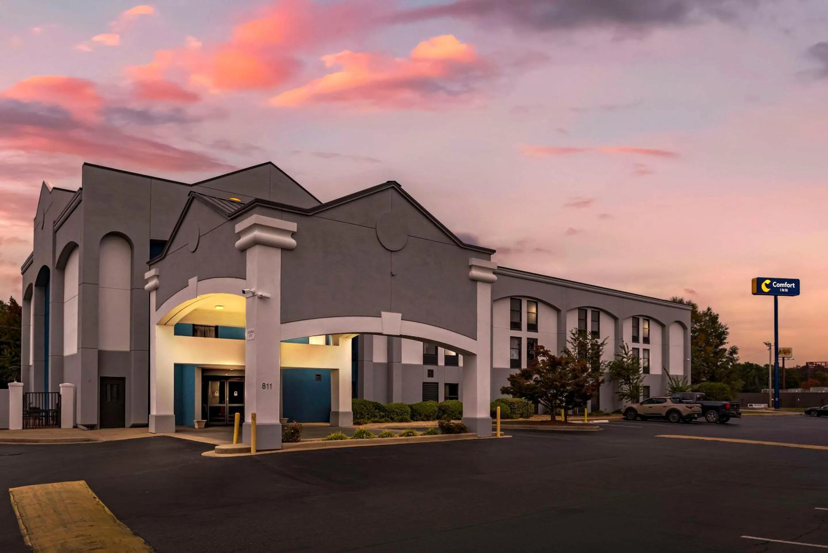 Property building in Comfort Inn Opelika - Auburn