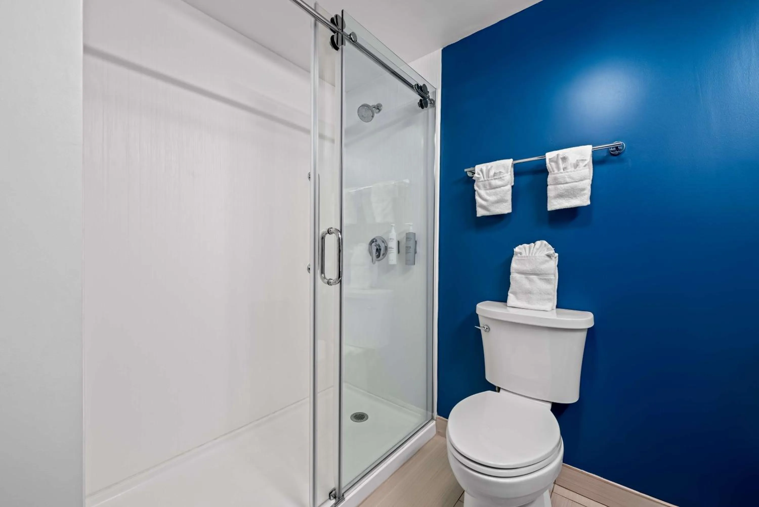 Bathroom in Quality Inn