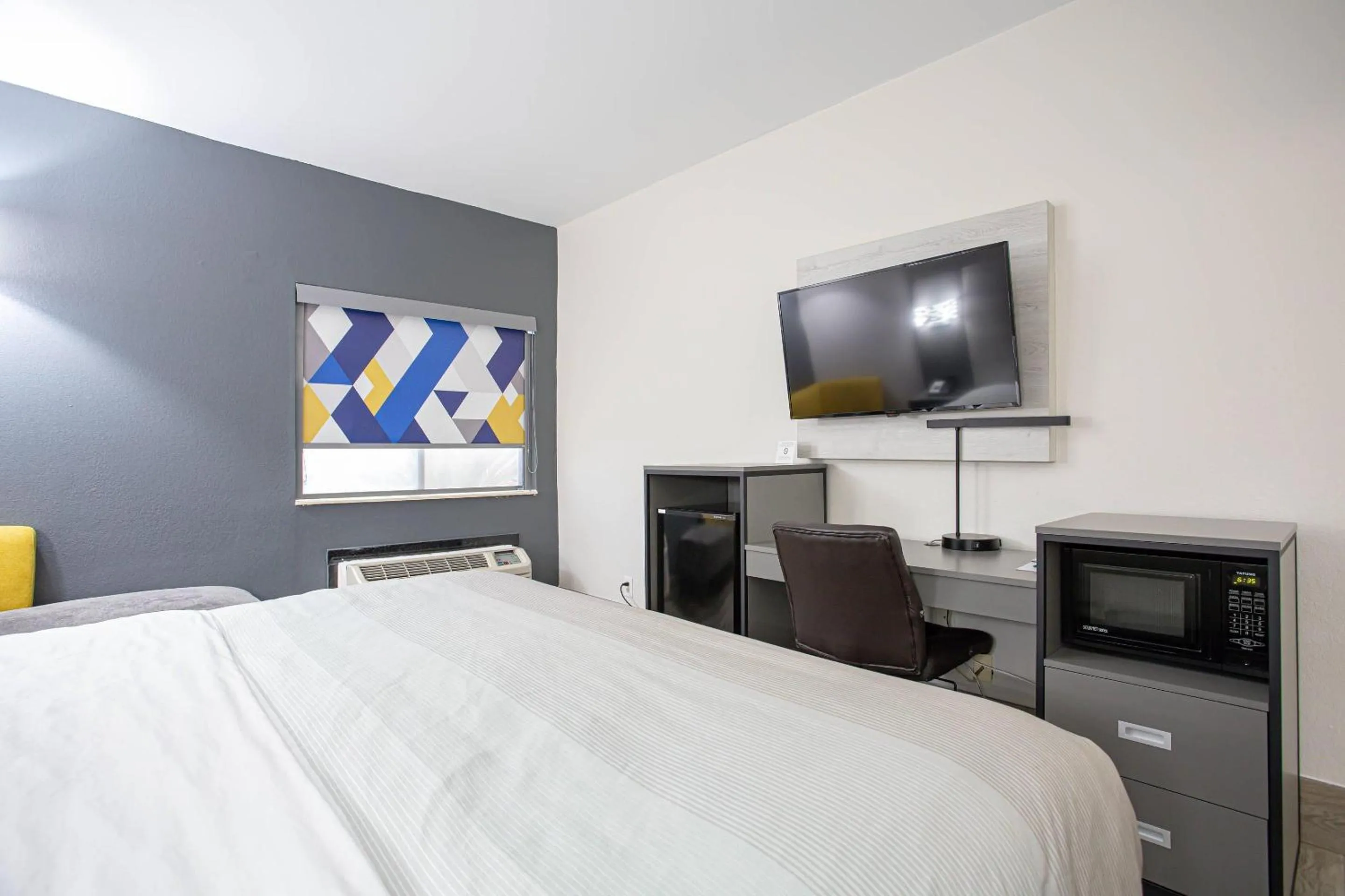 Bedroom, Bed in Quality Inn Prattville I-65