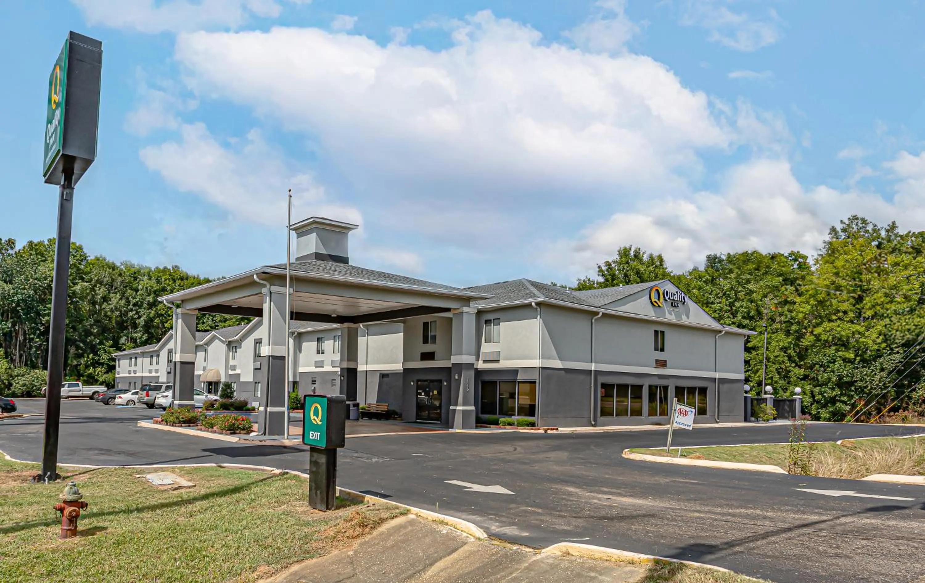 Quality Inn Edmund Pettus Bridge area