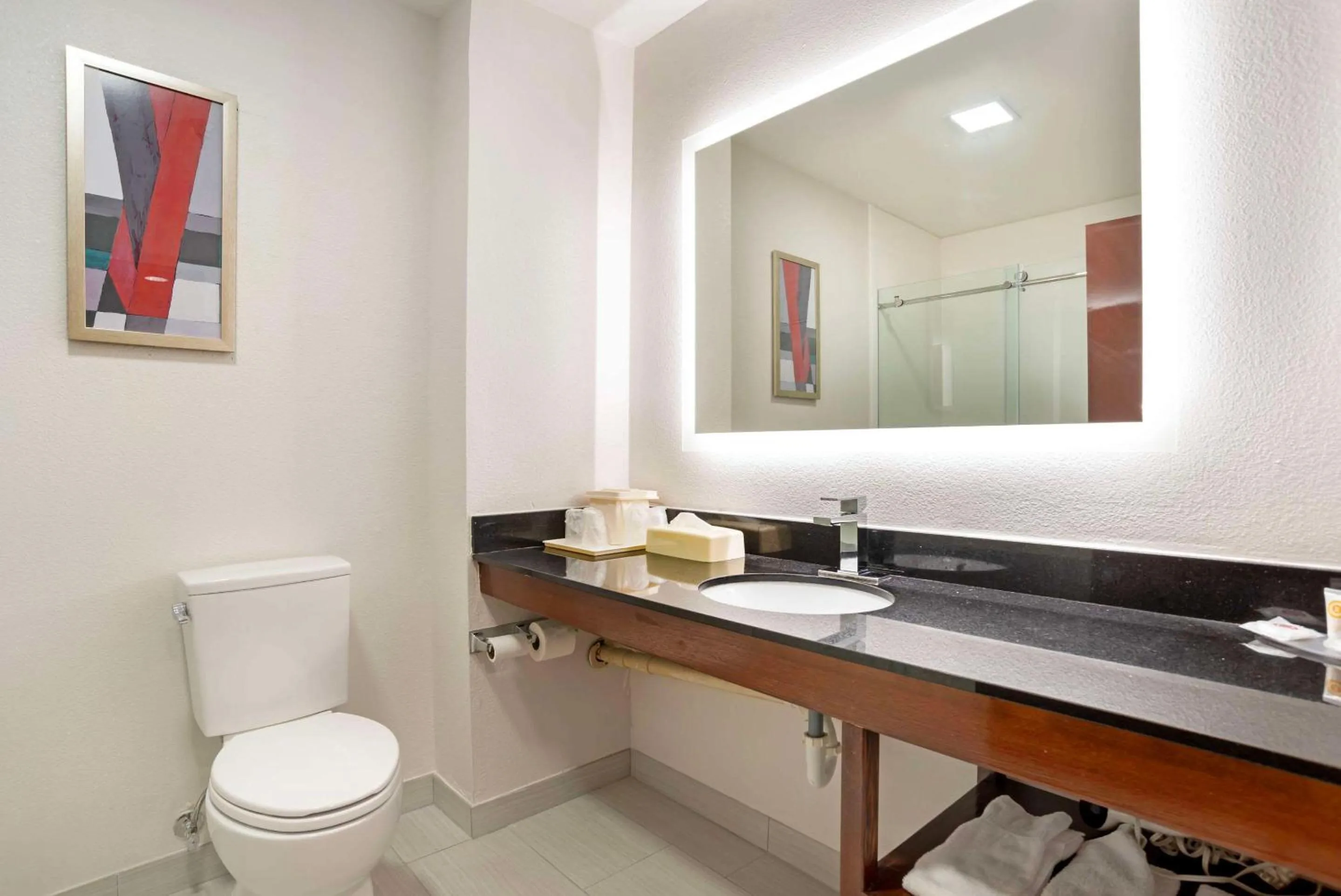 Bedroom in Comfort Inn