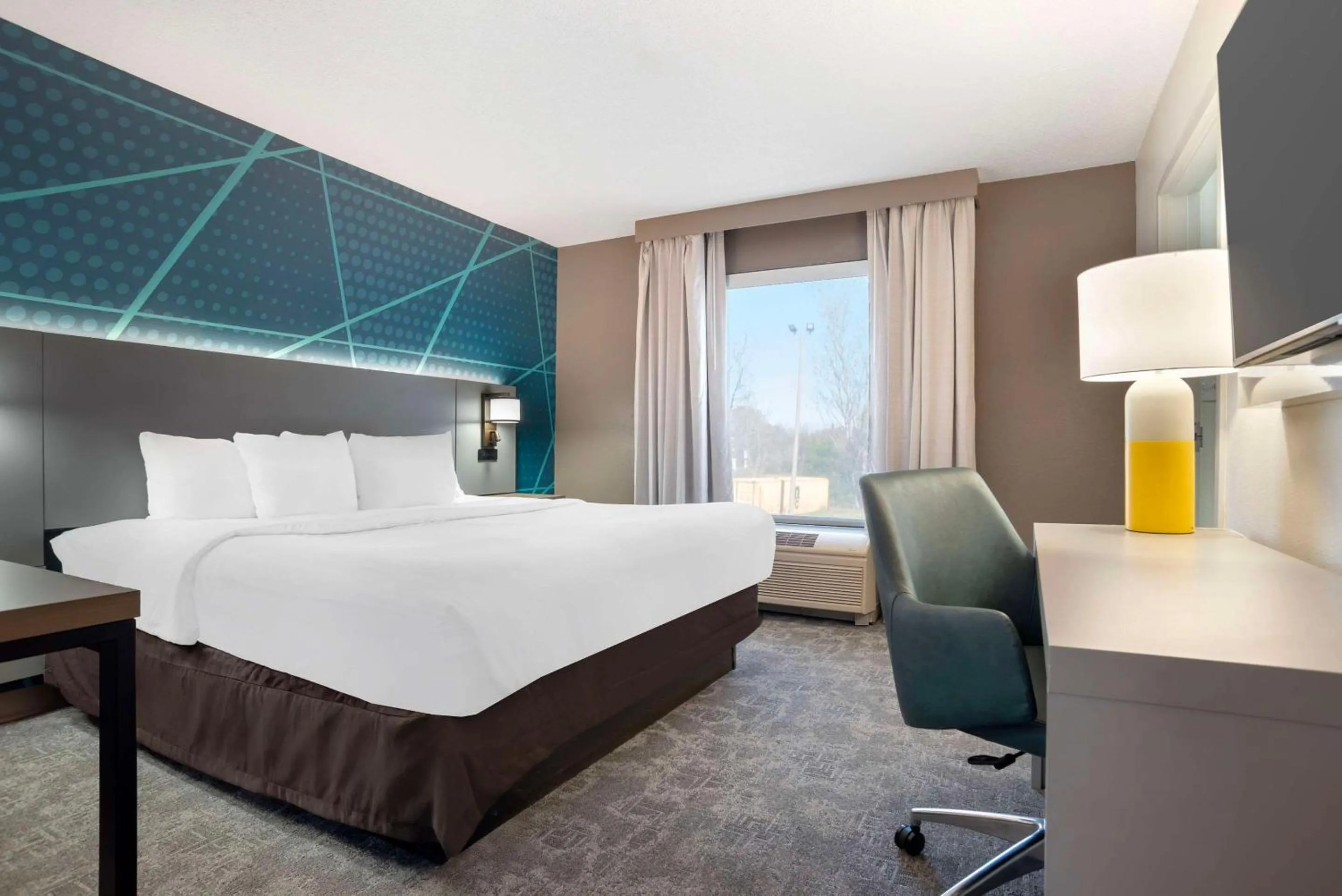 Bedroom, Bed in Comfort Inn