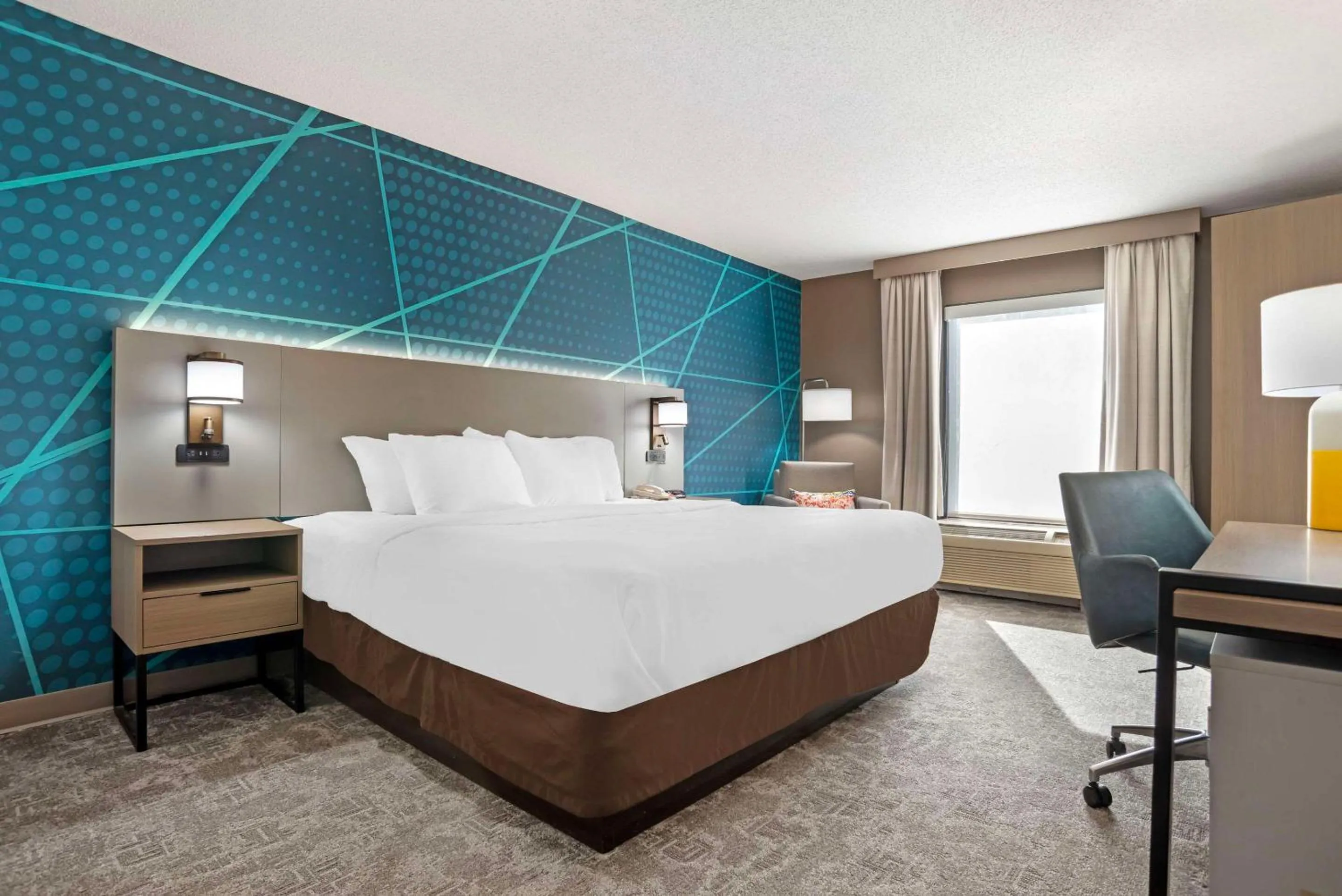 Bedroom, Bed in Comfort Inn