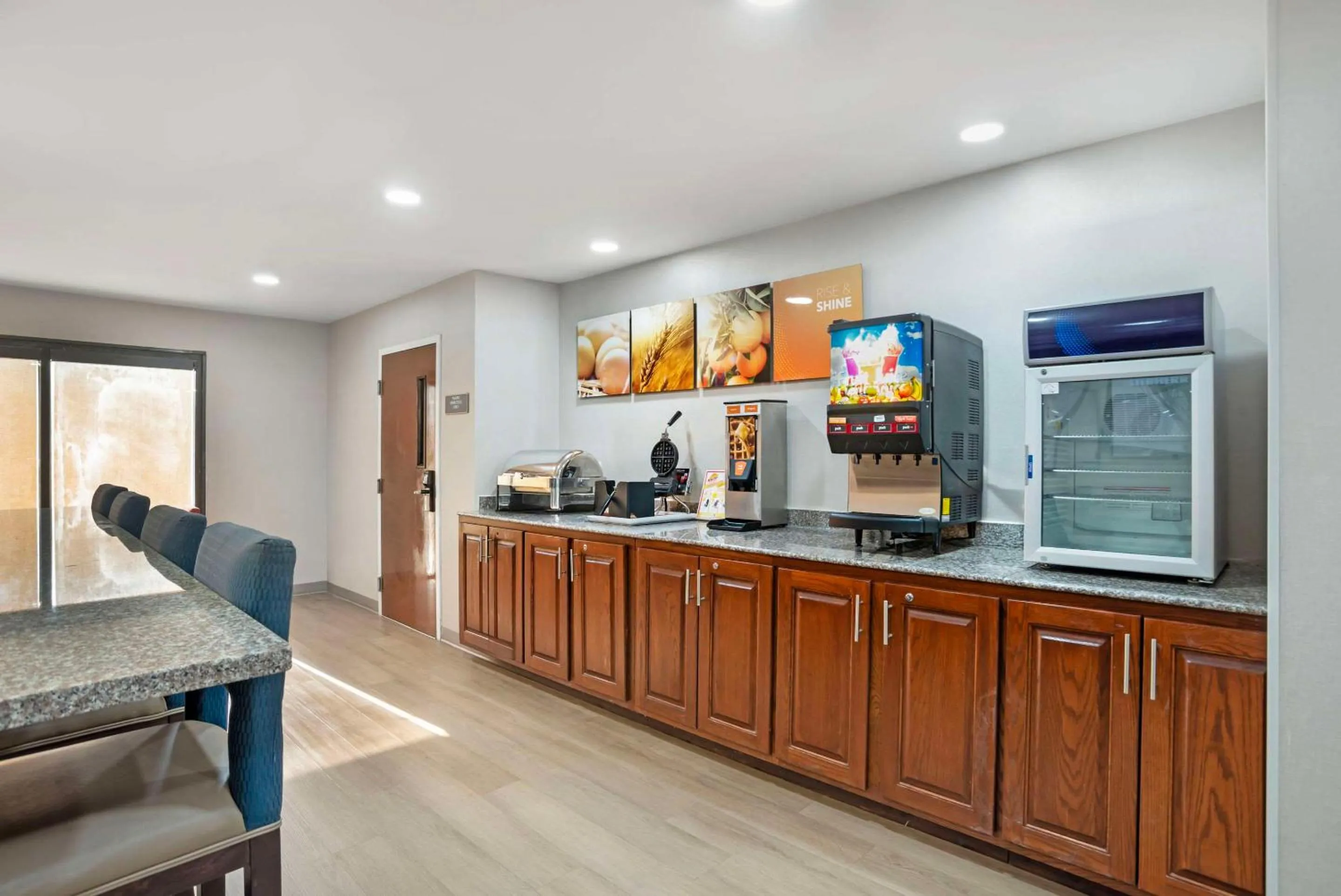 Breakfast in Comfort Inn