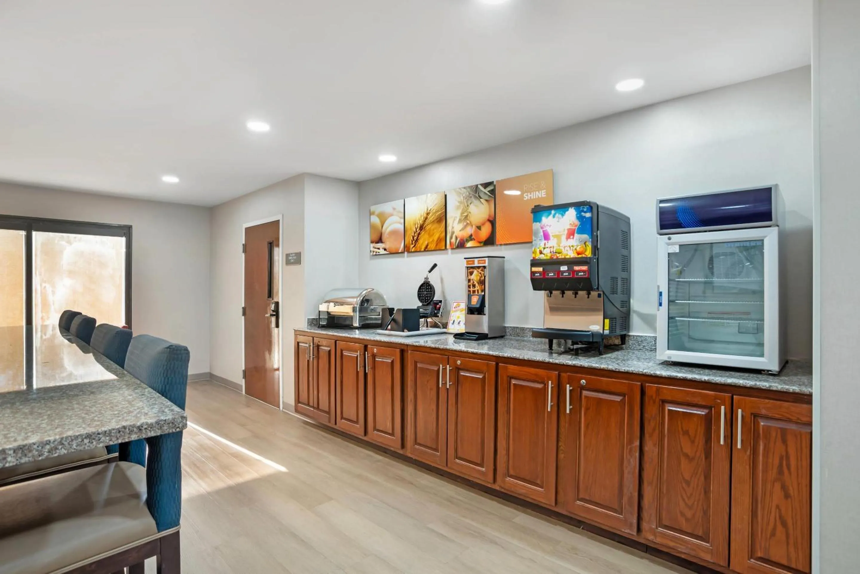 Breakfast in Comfort Inn Livingston