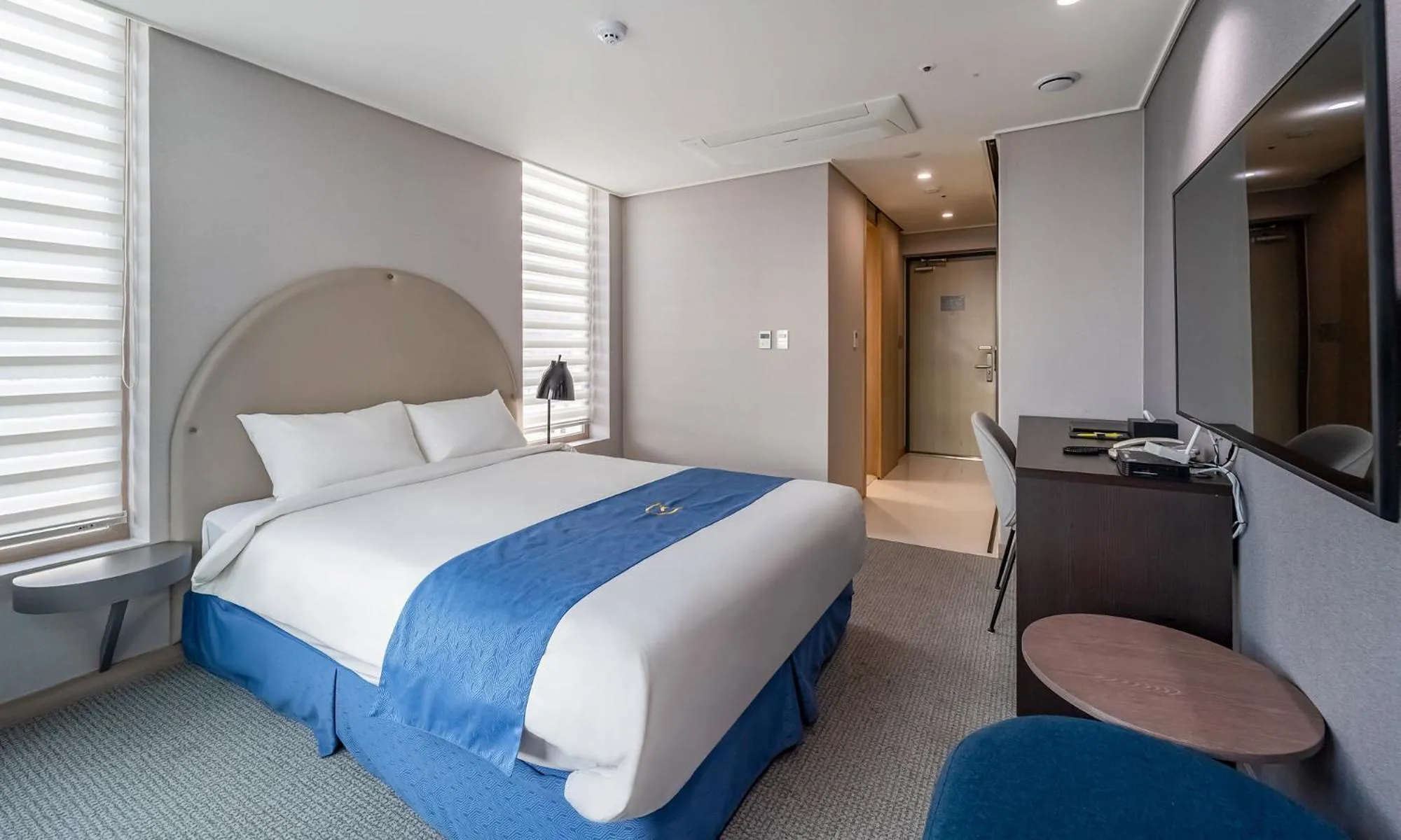 Bed in Golden Tulip Essential Namgang