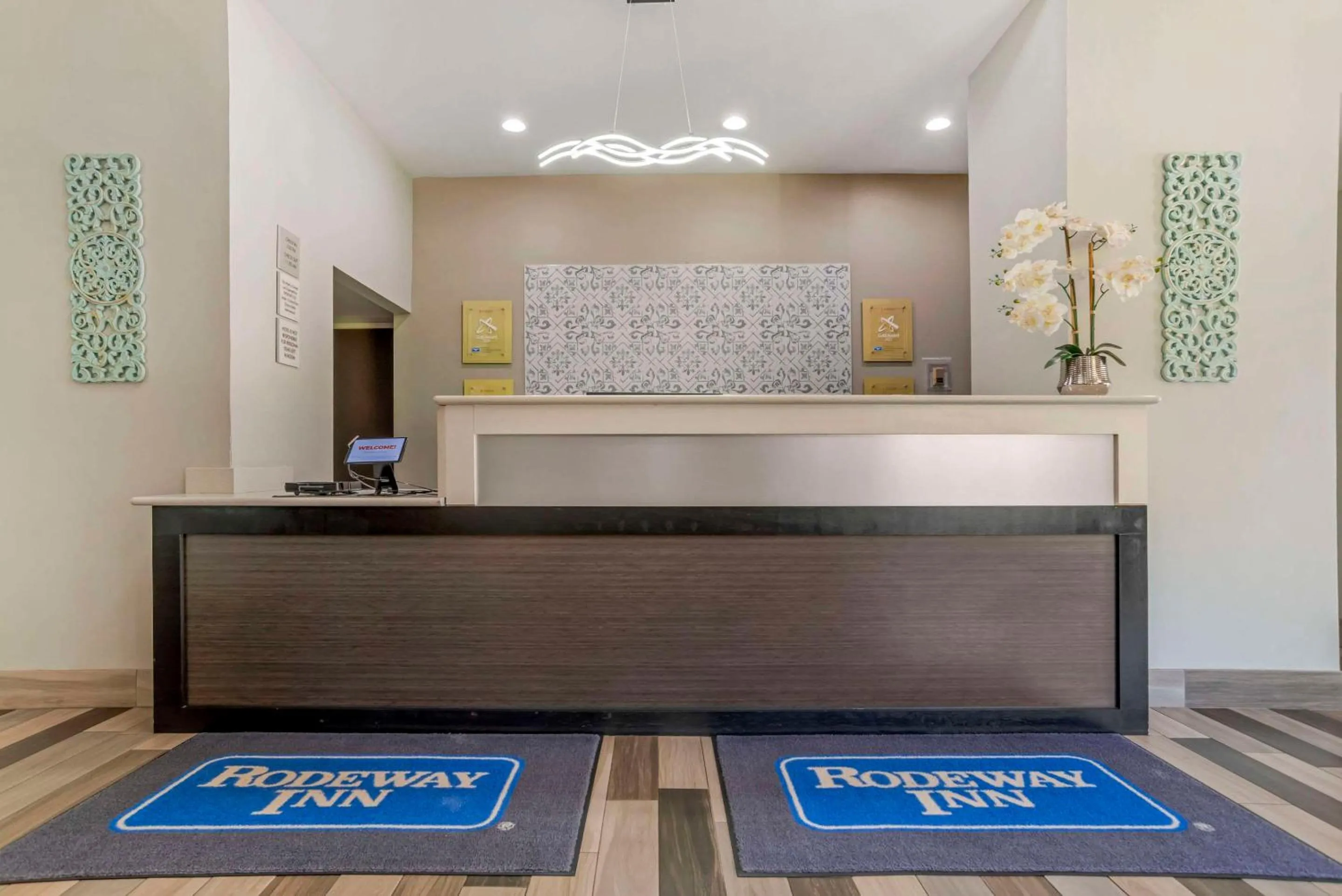 Lobby or reception in Rodeway Inn Tuscaloosa near University