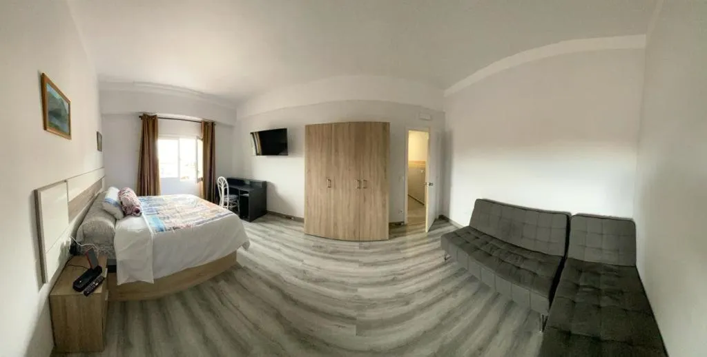 Communal lounge/ TV room, Bed in Hostel Penedes