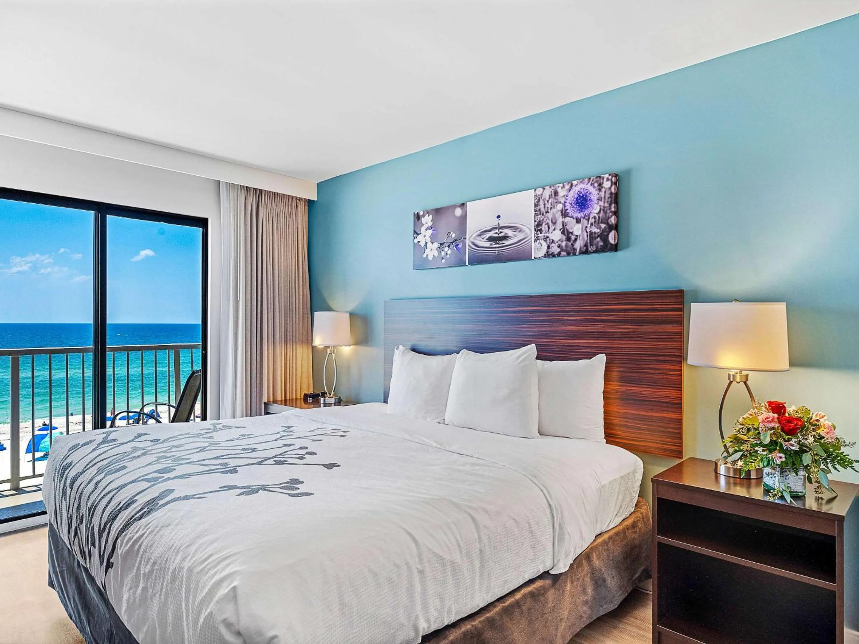 Bedroom, Bed in Sleep Inn Orange Beach