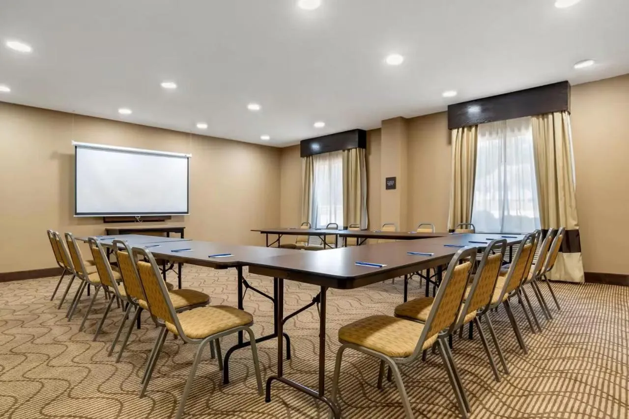 Meeting/conference room in Comfort Inn Greenville I-65