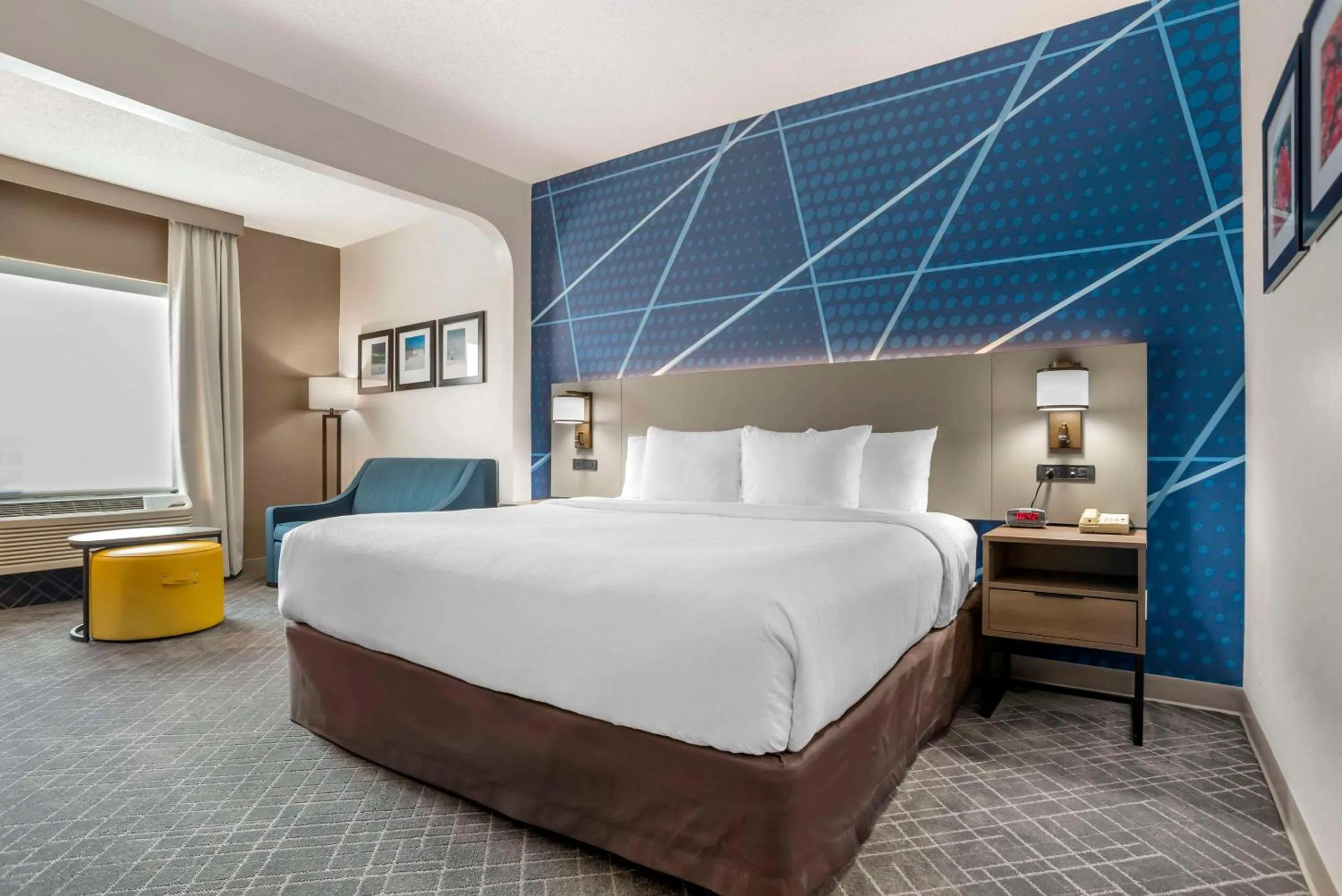 Bedroom, Bed in Comfort Inn Greenville I-65