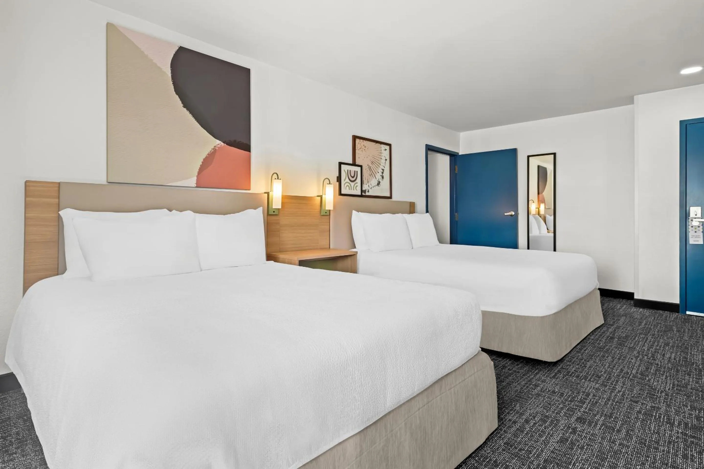 Photo of the whole room, Bed in Spark by Hilton Oxford