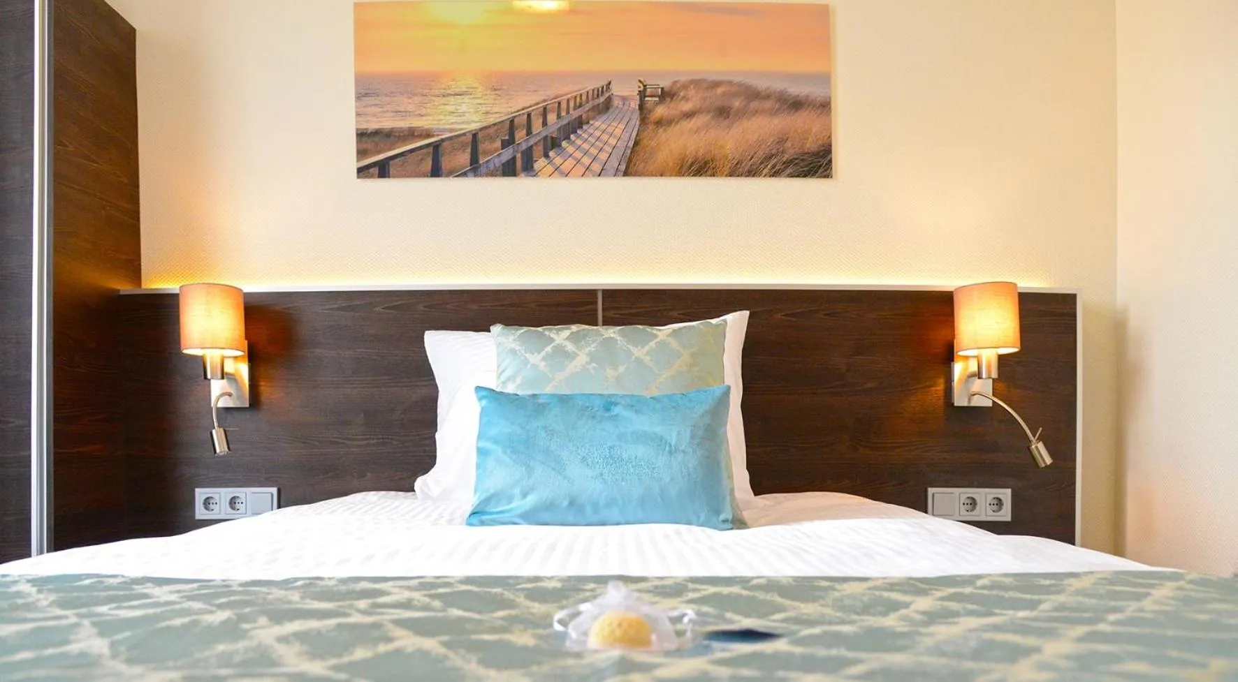 Bed in Hotel Czinege & Étterem