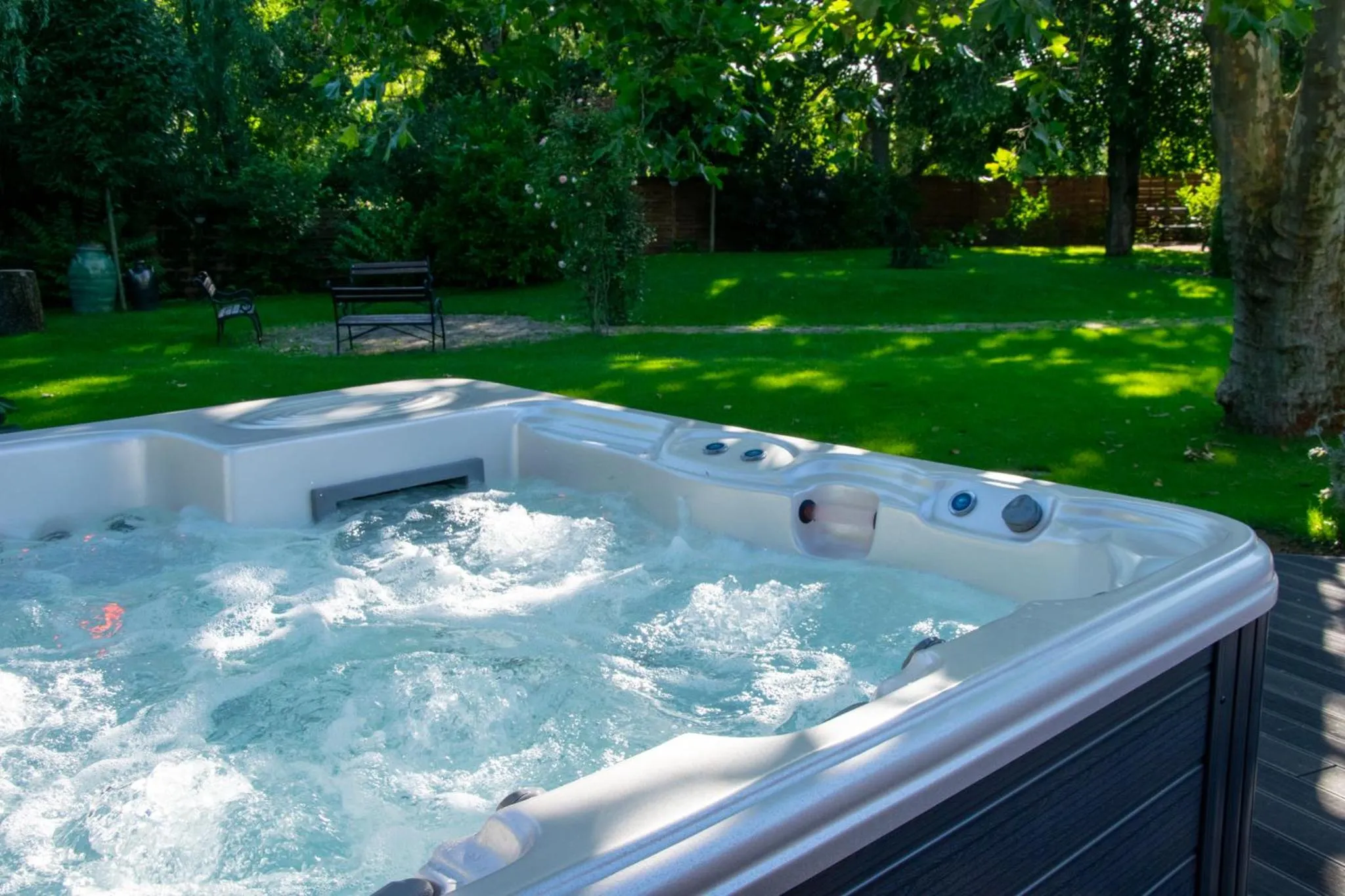 Swimming pool in Hotel Czinege & Étterem